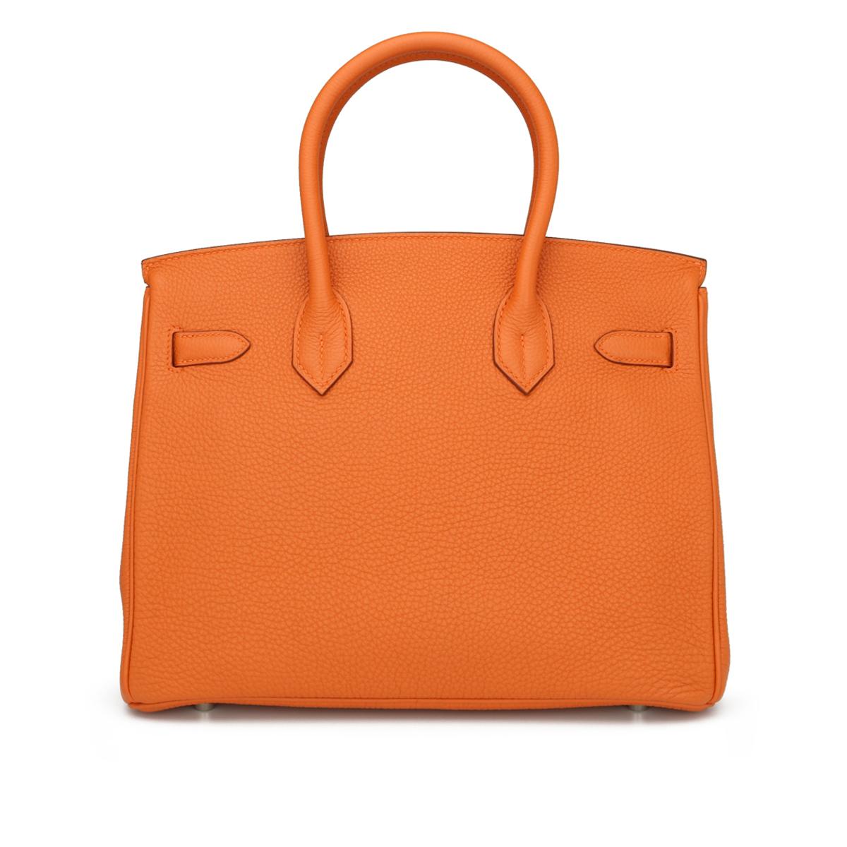 Hermès Birkin Bag 30cm Orange Togo Leder mit Palladium Hardware Stempel M 2009 im Zustand „Gut“ in Huddersfield, GB