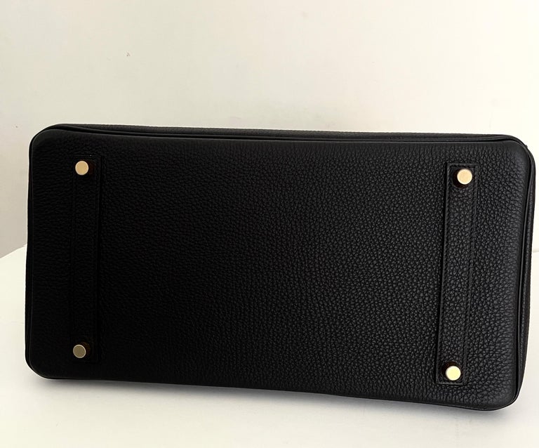 Hermes Birkin Bag 35 Black w Orange Poppy Togo Gold Hardware - For Sale 2