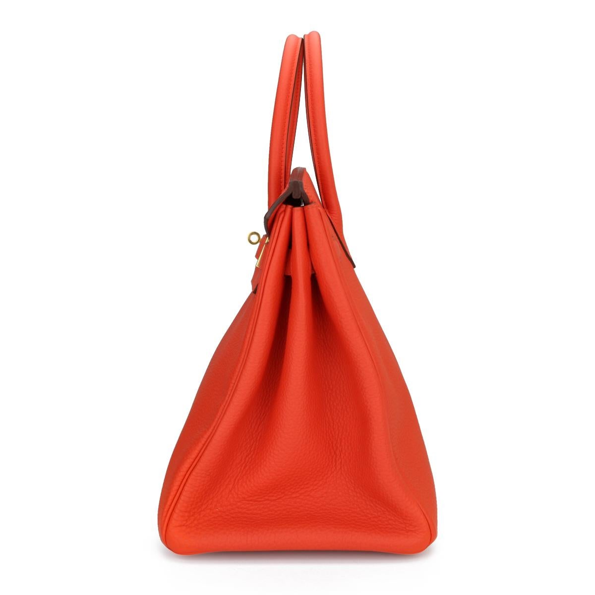 Hermès Birkin Bag 35cm Special Order HSS Bag Capucine Togo Leather w/GHW 2015 In New Condition In Huddersfield, GB