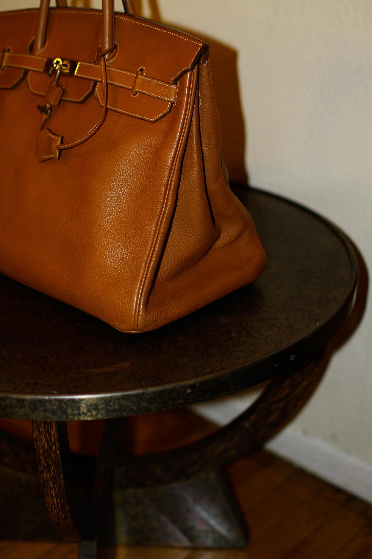 Hermes Birkin Bag 40 from Hermès Staff In Good Condition In Encino, CA