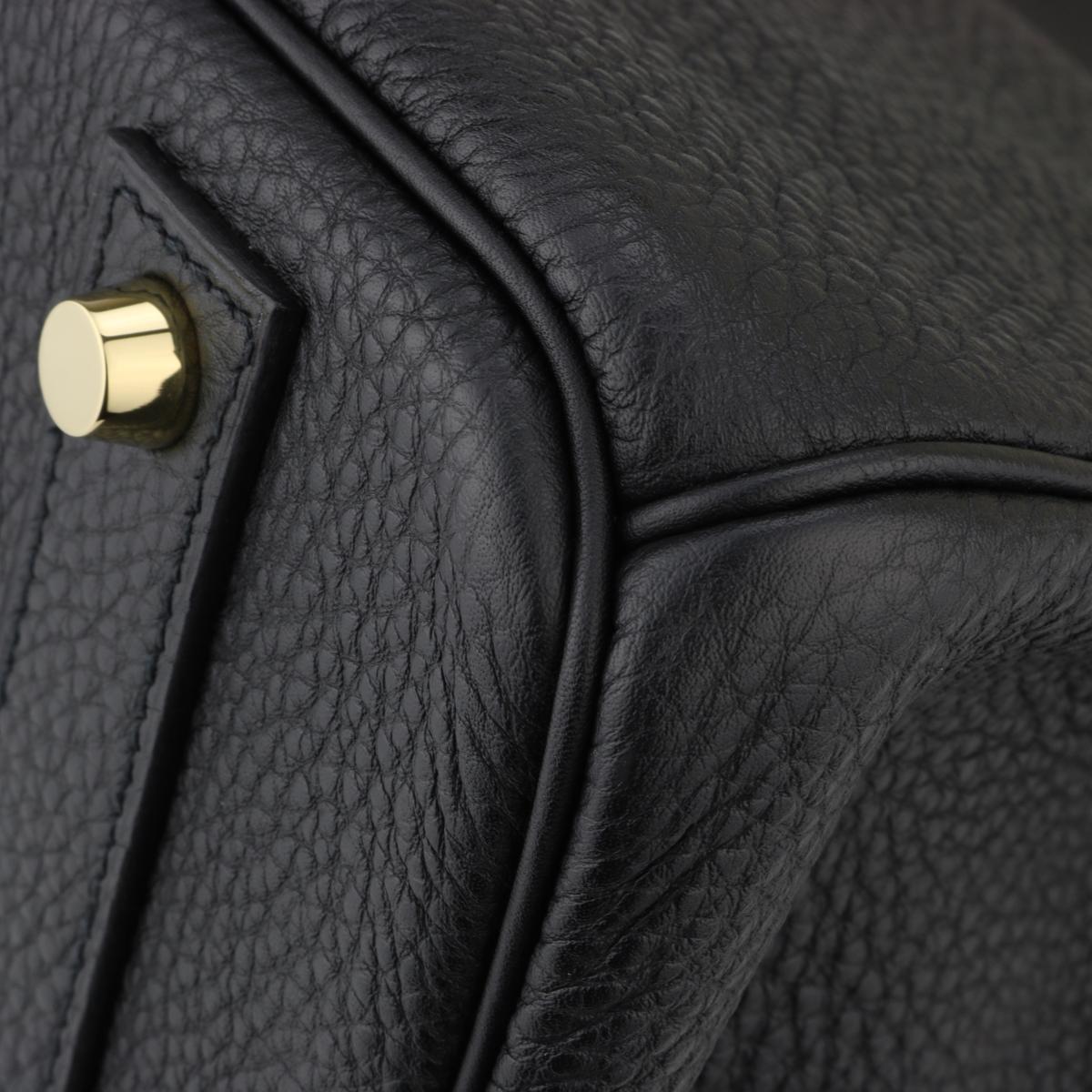 Hermès Birkin Bag 40cm Black Togo Leather with Gold Hardware Stamp N 2010 6