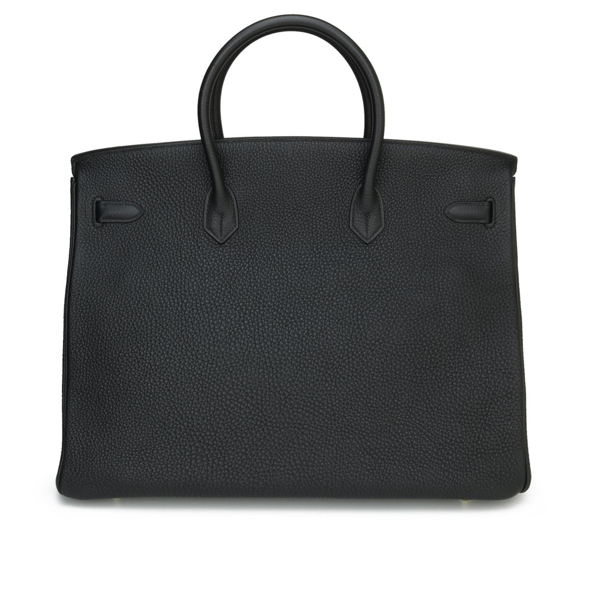 Hermès Birkin Bag 40cm Black Togo Leather with Gold Hardware Stamp N 2010 In Good Condition In Huddersfield, GB