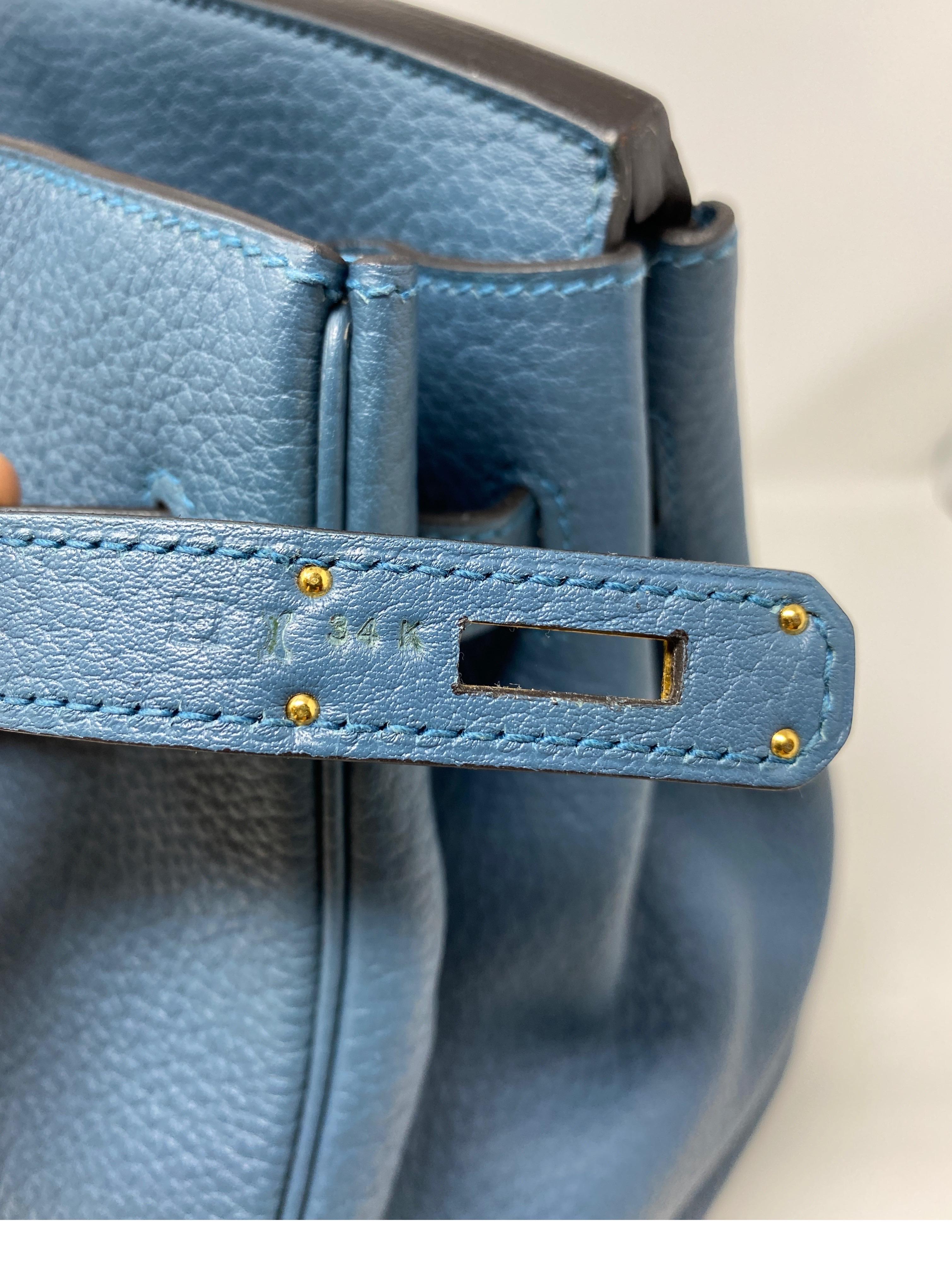 Hermes Birkin Blue Colvert Bag  In Excellent Condition In Athens, GA