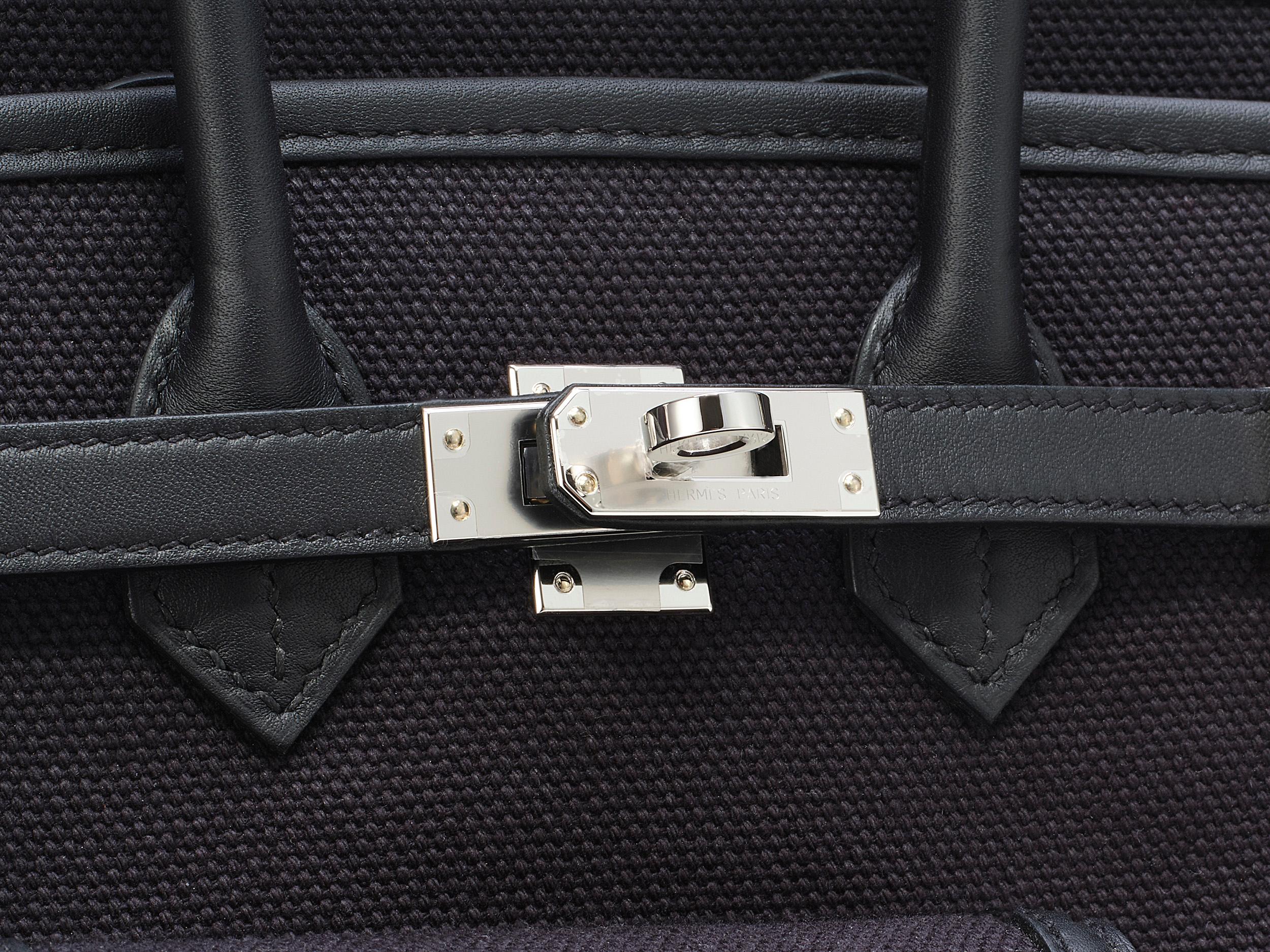 Hermès Birkin Cargo 25 Noir/Schwarzes Segeltuch Swift Palladium Hardware für Damen oder Herren im Angebot