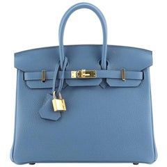 Hermes Birkin Handtasche Azur Togo mit Gold Hardware 25