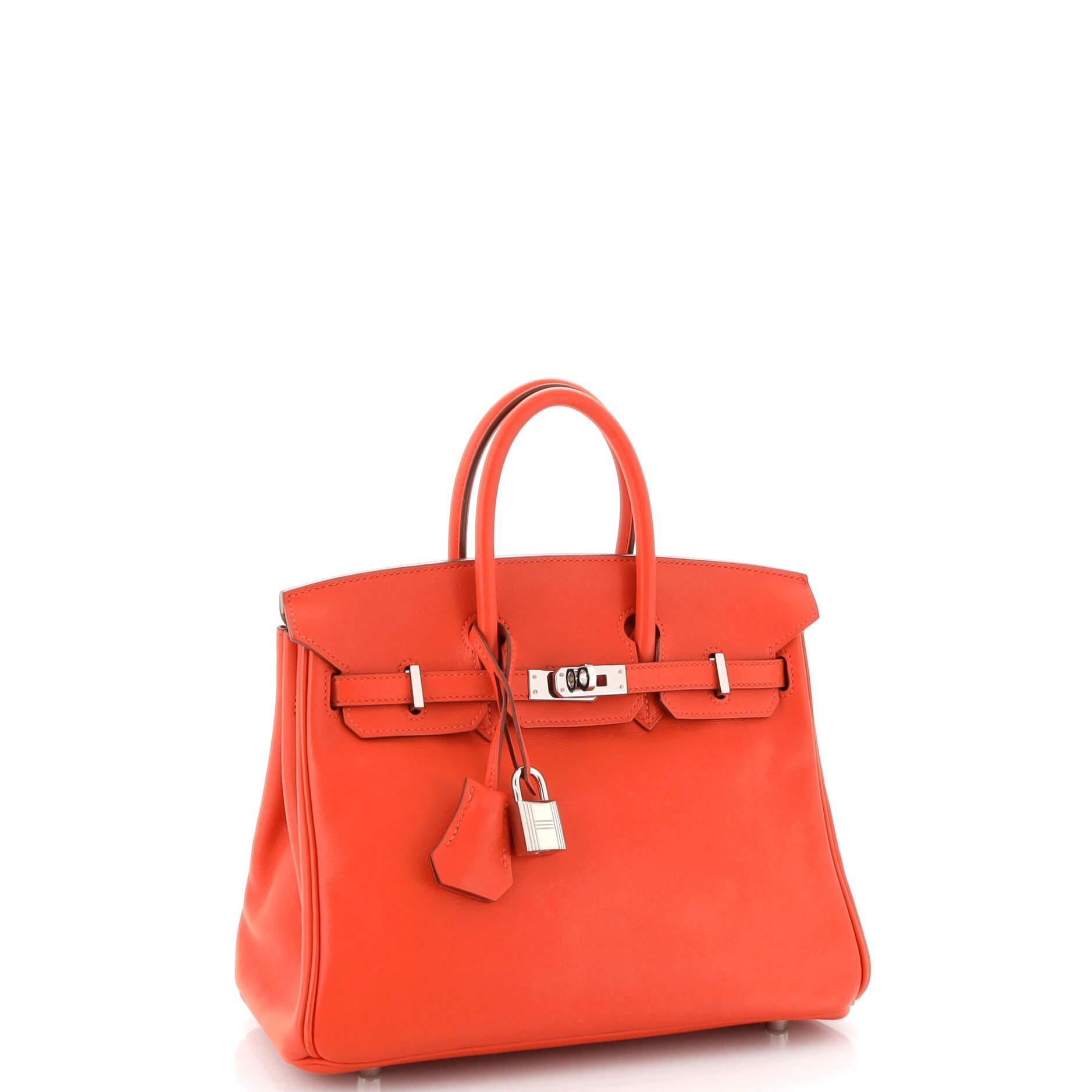 Hermes Birkin Handbag Capucine Swift with Palladium Hardware 25 In Good Condition For Sale In NY, NY
