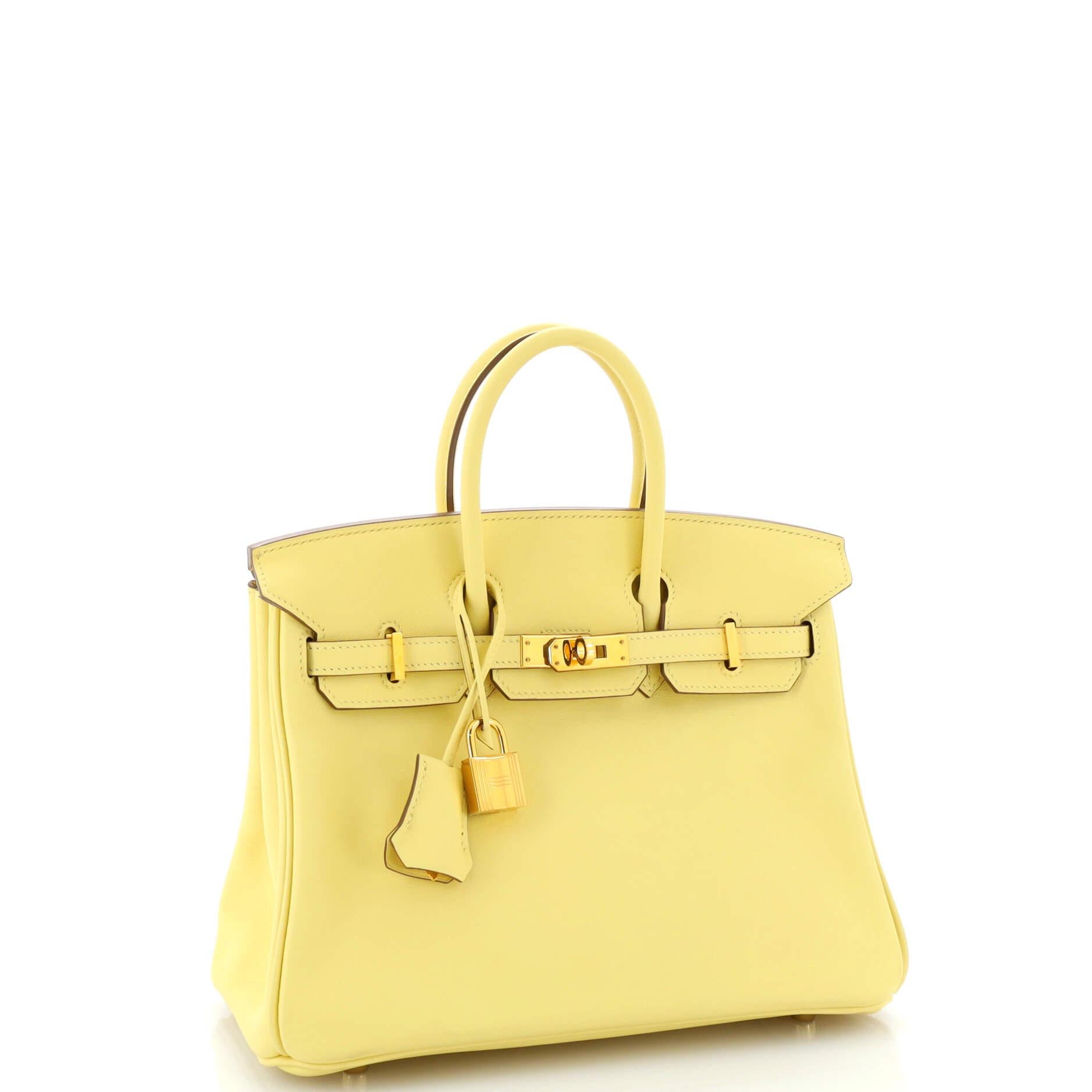 Hermes Birkin Handbag Jaune Poussin Swift with Gold Hardware 25 In Good Condition In NY, NY