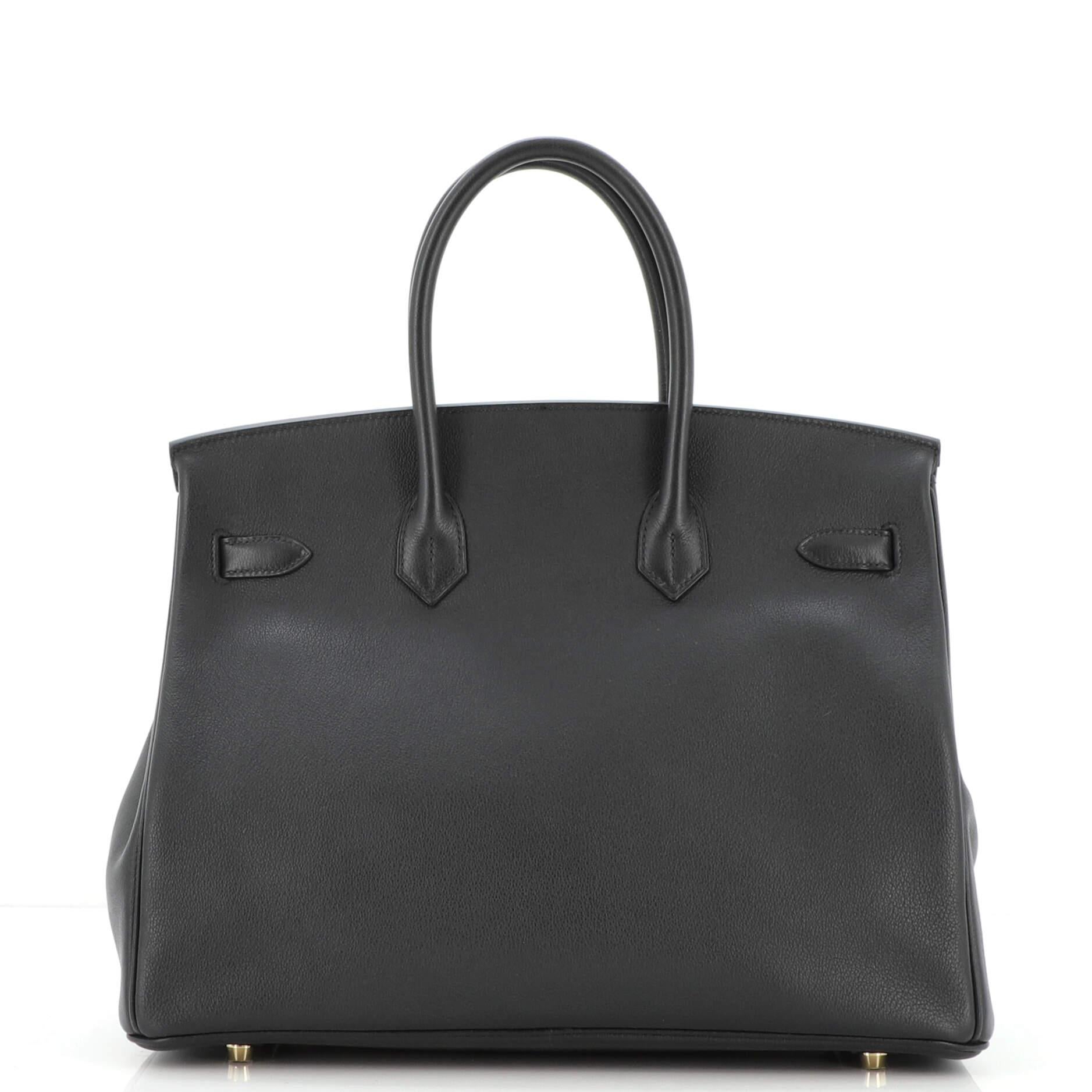Hermes Birkin Handbag Noir Evergrain with Gold Hardware 35 In Good Condition For Sale In NY, NY