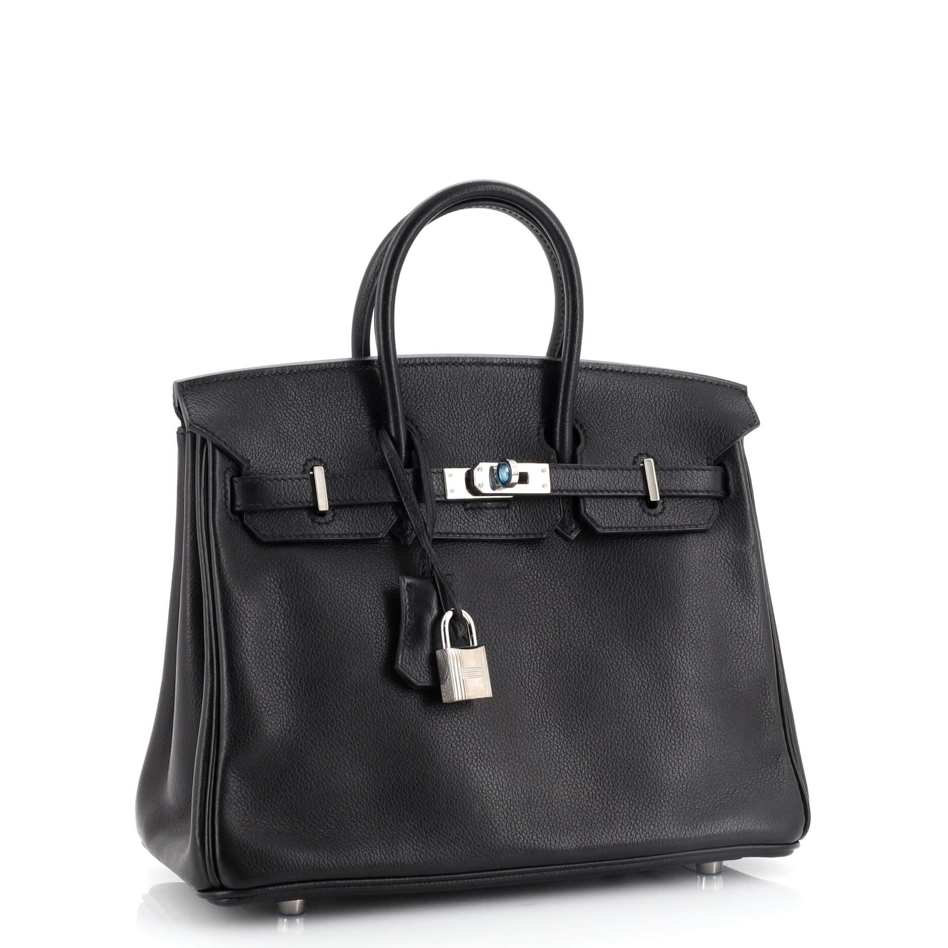 Hermes Birkin Handbag Noir Evergrain with Palladium Hardware 25 In Good Condition In NY, NY