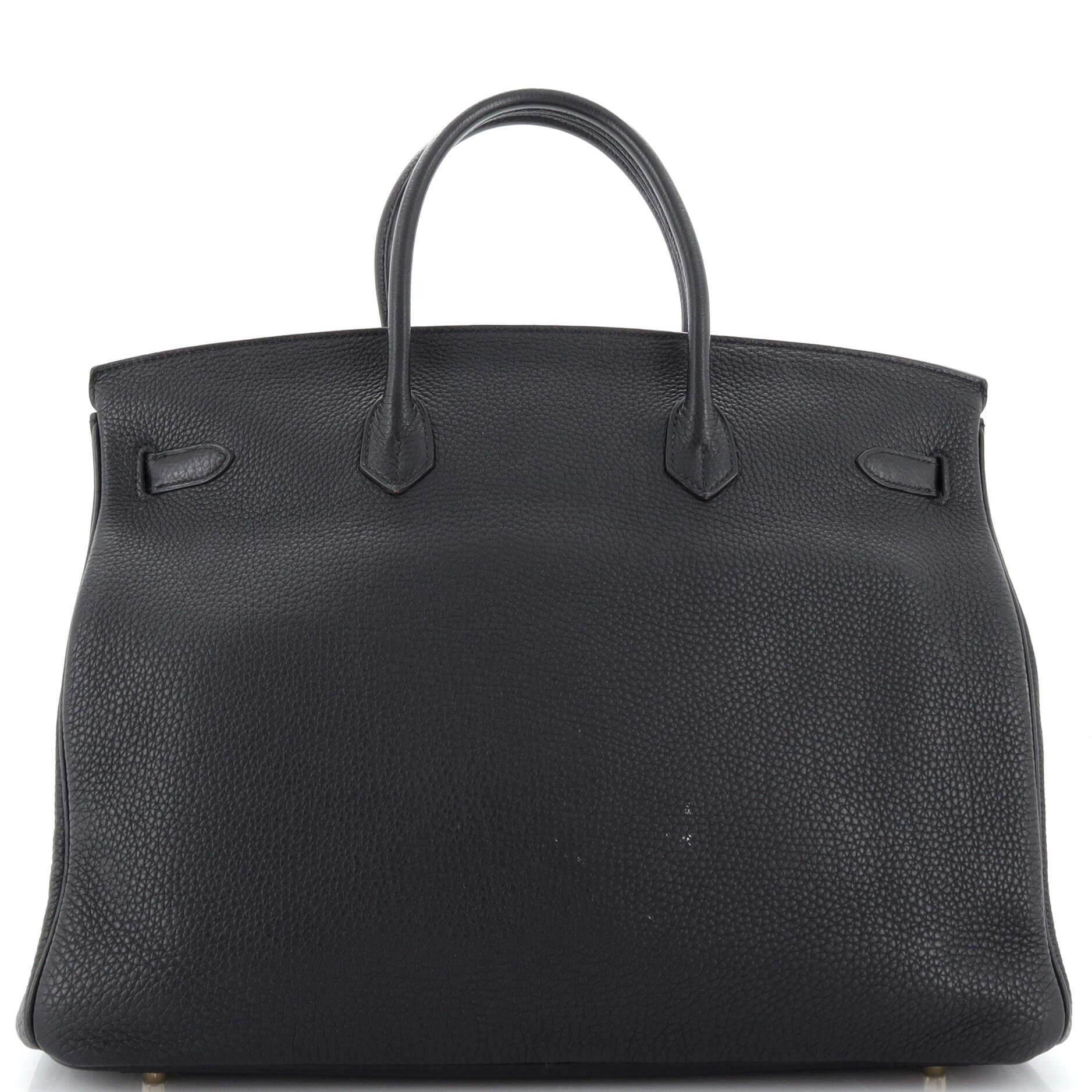 Hermes Birkin Handbag Noir Togo with Gold Hardware 40 In Good Condition In NY, NY