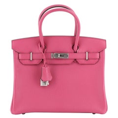 Hermès - Sac à main Birkin rose shocking en chèvre de Coromandel avec palladium brossé