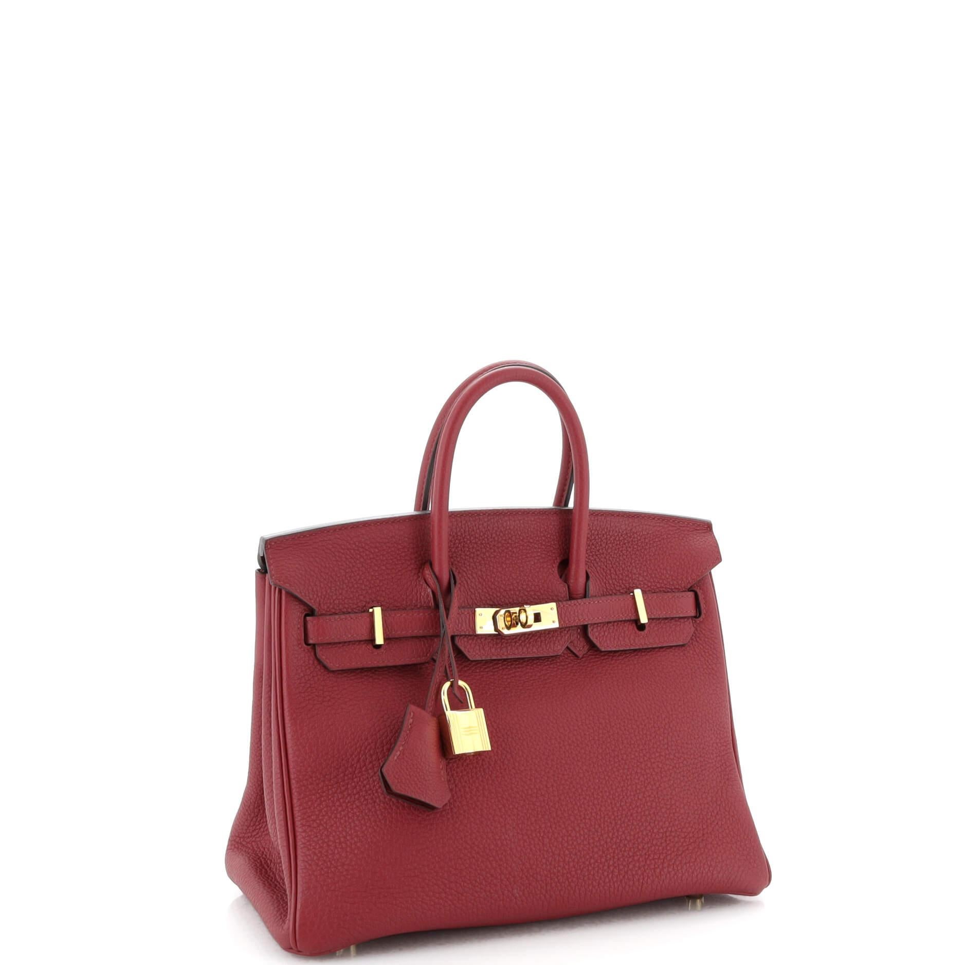 Hermes Birkin Handbag Rouge Grenat Togo with Gold Hardware 25 In Good Condition For Sale In NY, NY