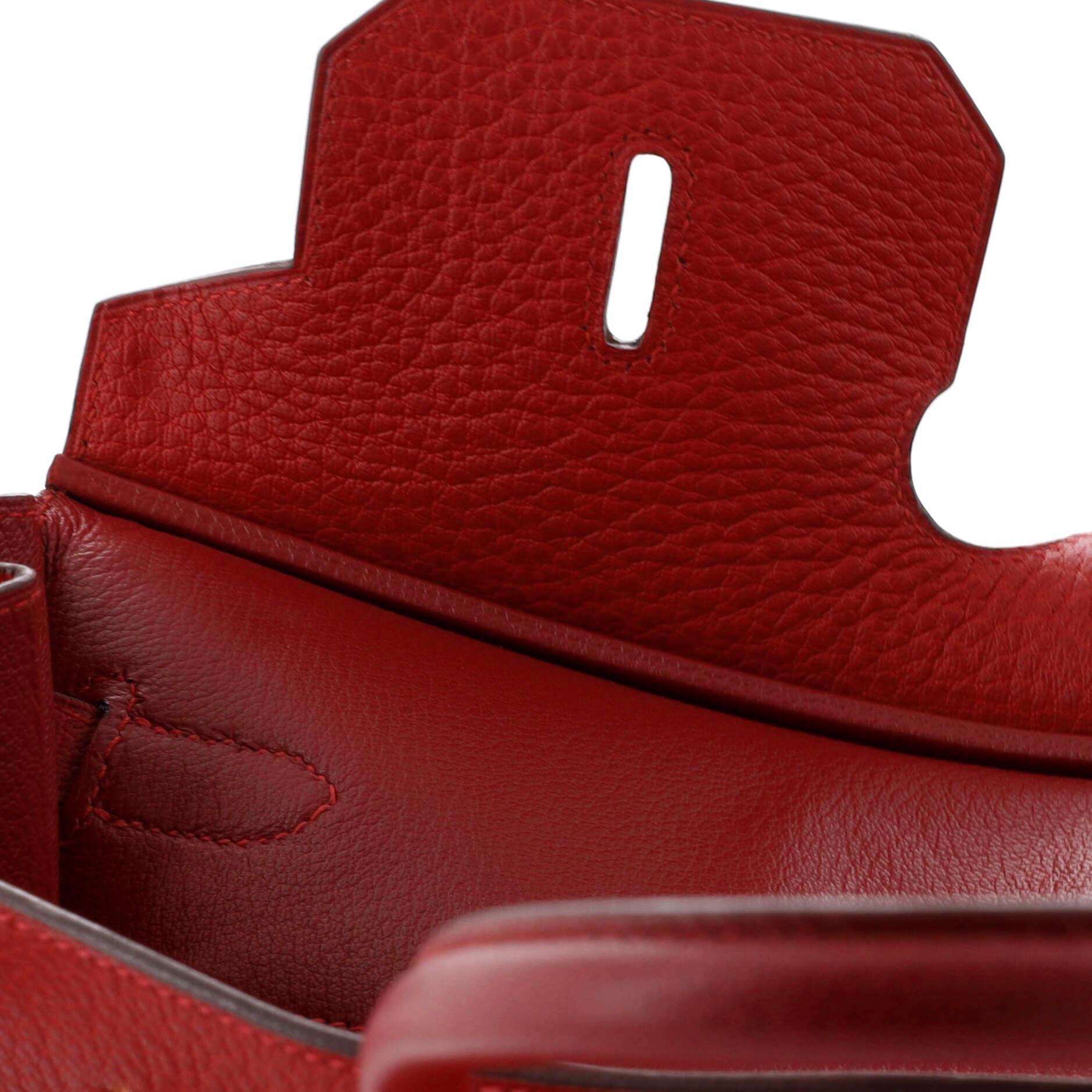 Hermes Birkin Handbag Rouge Vif Buffalo with Gold Hardware 40 For Sale 6
