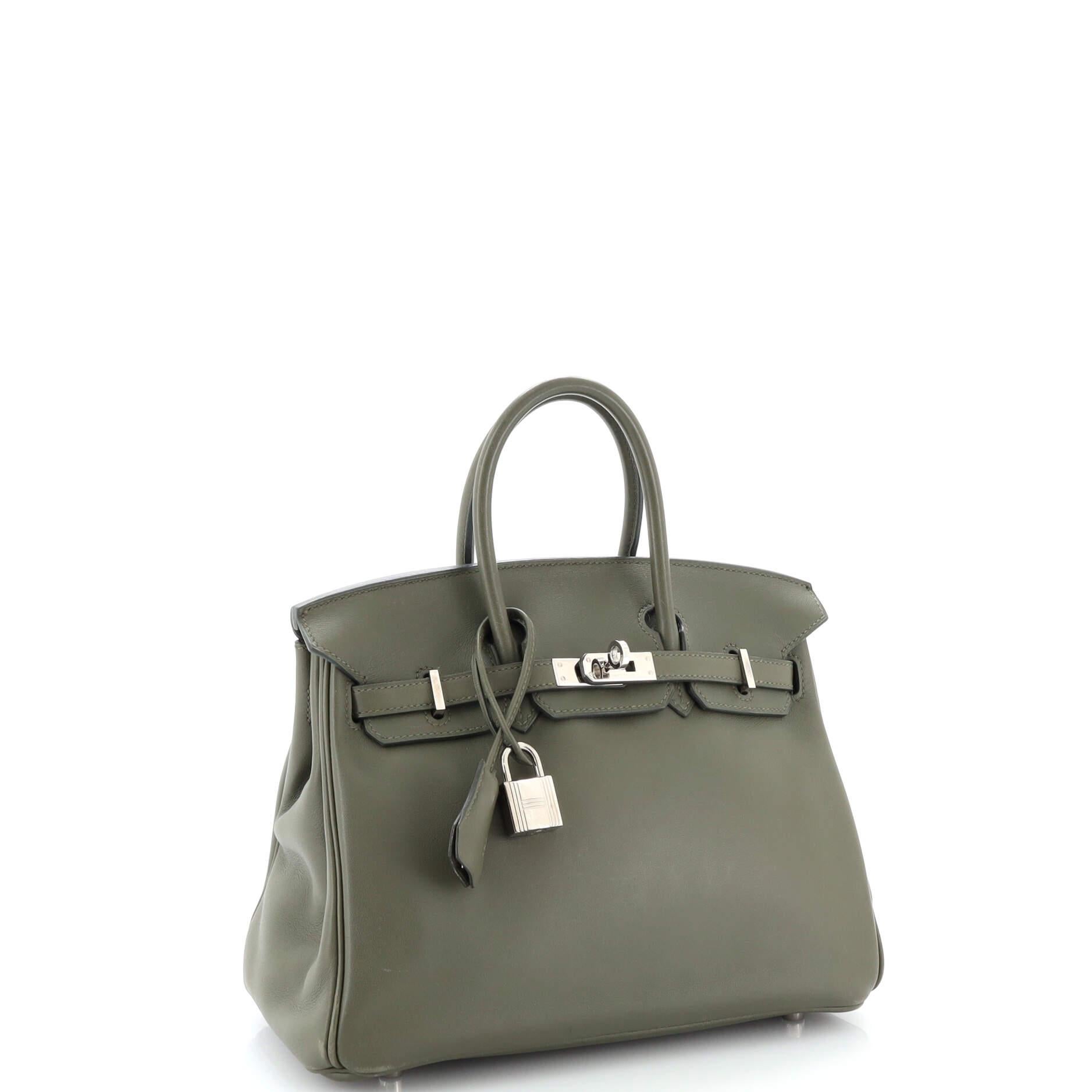 Hermes Birkin Handbag Vert Veronese Swift with Palladium Hardware 25 In Good Condition For Sale In NY, NY