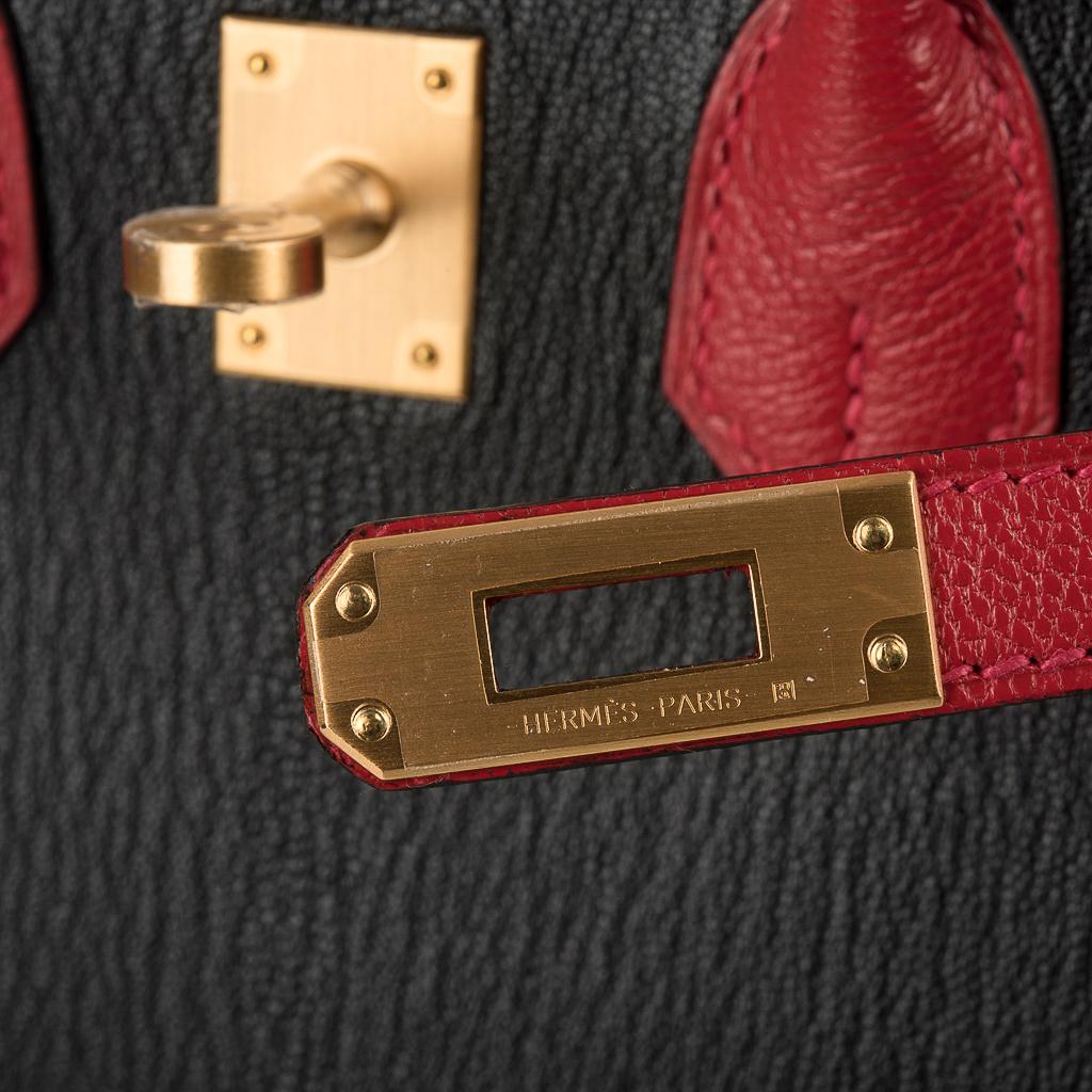 Black Hermes Birkin HSS 25 Bag Noir / Rouge Casaque Chevre Brushed Gold Hardware 