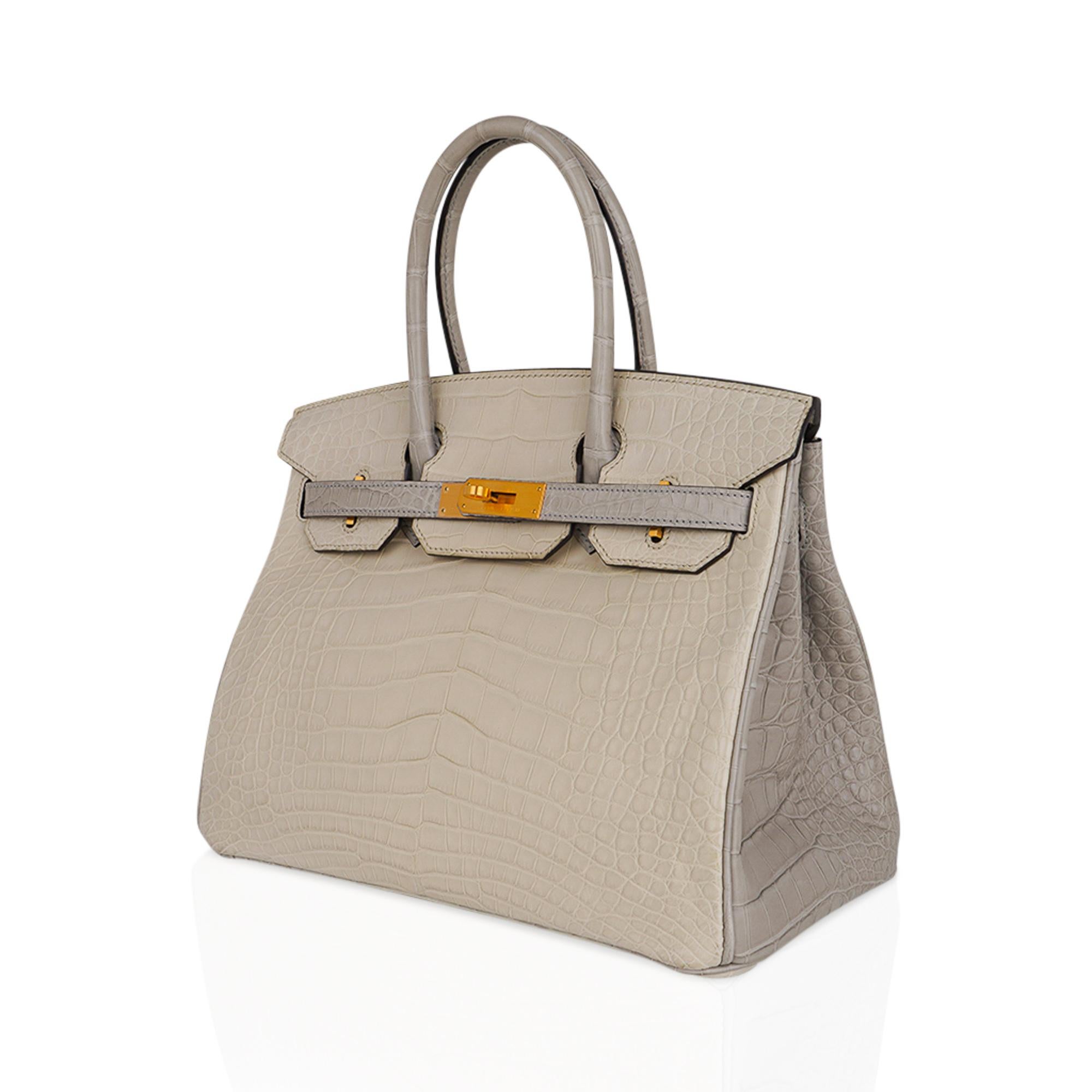 Women's Hermes Birkin HSS 30 Bag Vanille / Gris Perle Matte Alligatot Brushed Gold
