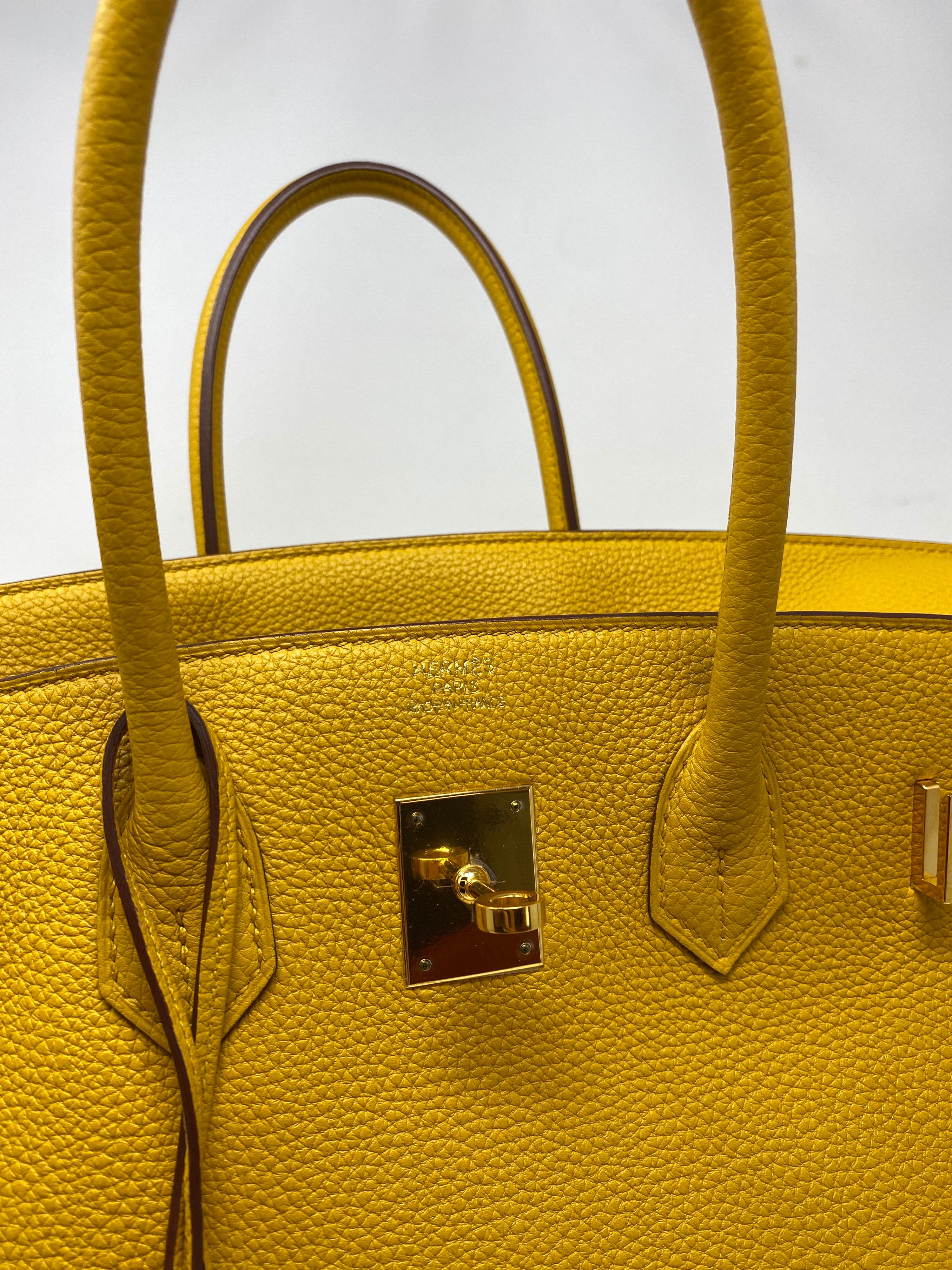 Hermès Birkin Jaune 35 Bag  9