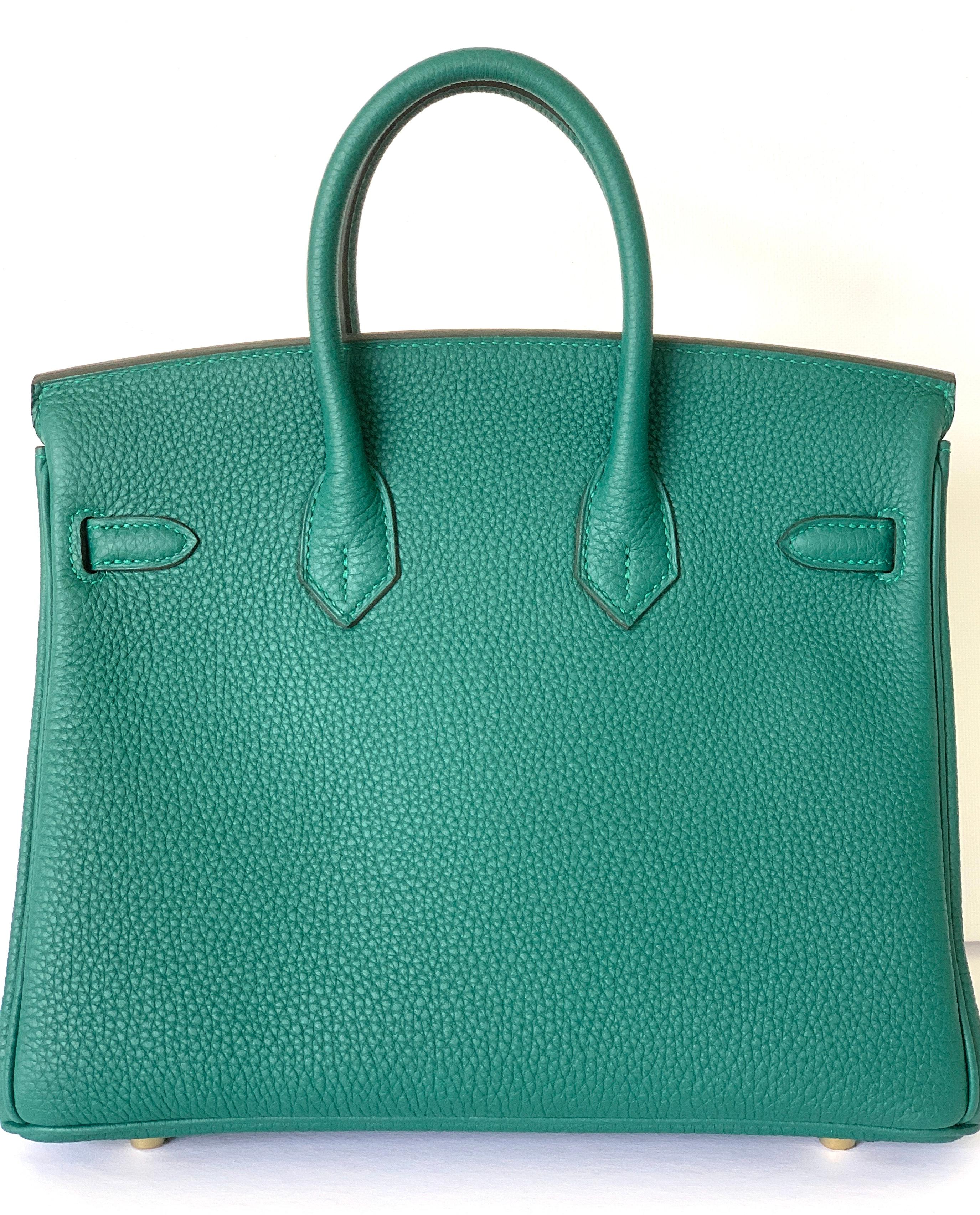 Hermes Birkin Malachite Togo Birkin 25 Gold In New Condition In West Chester, PA