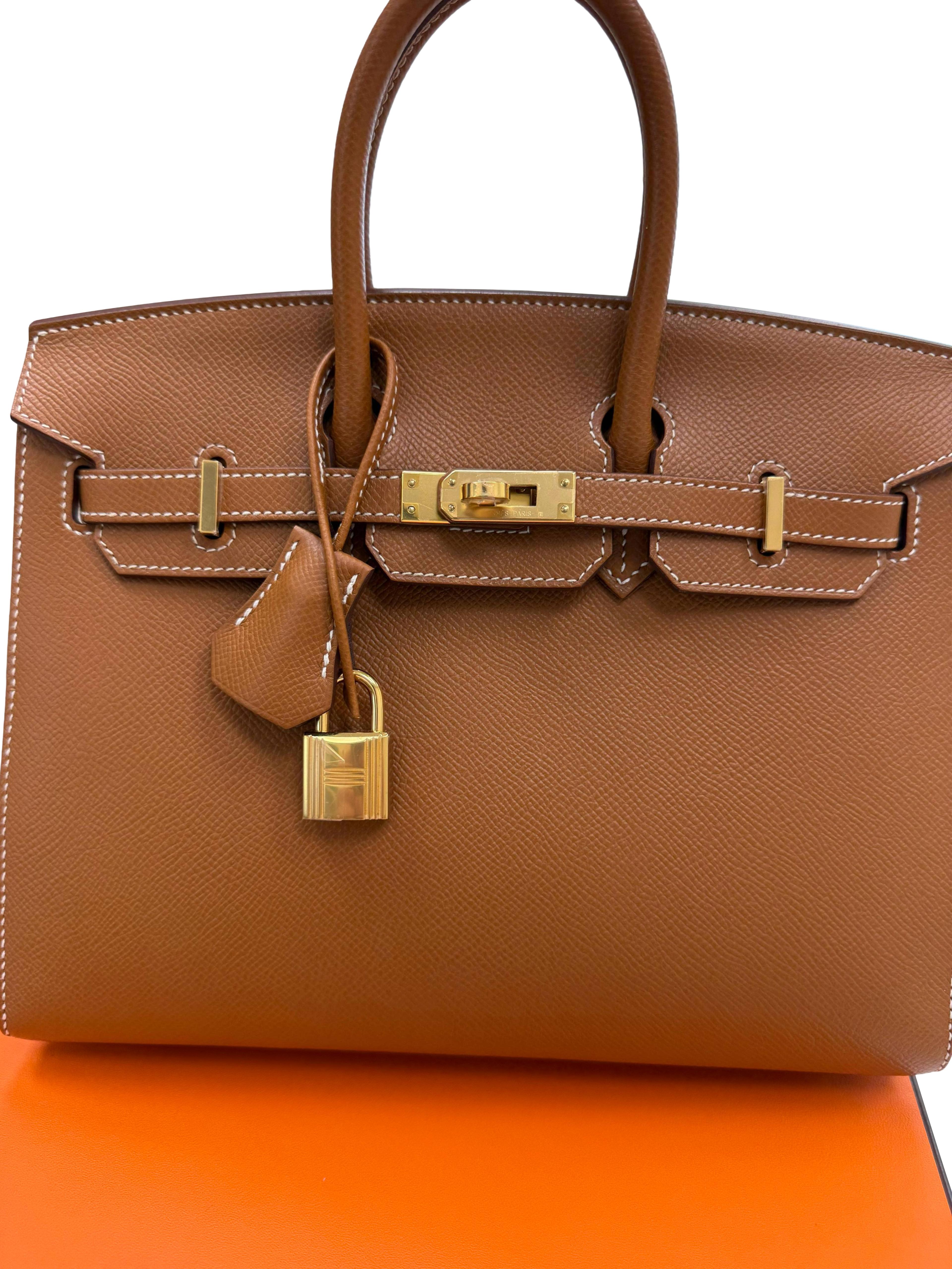 Marrone Hermes Birkin Sellier 25 in pelle Epsom oro con manici arrotolati e hardware dorato in vendita