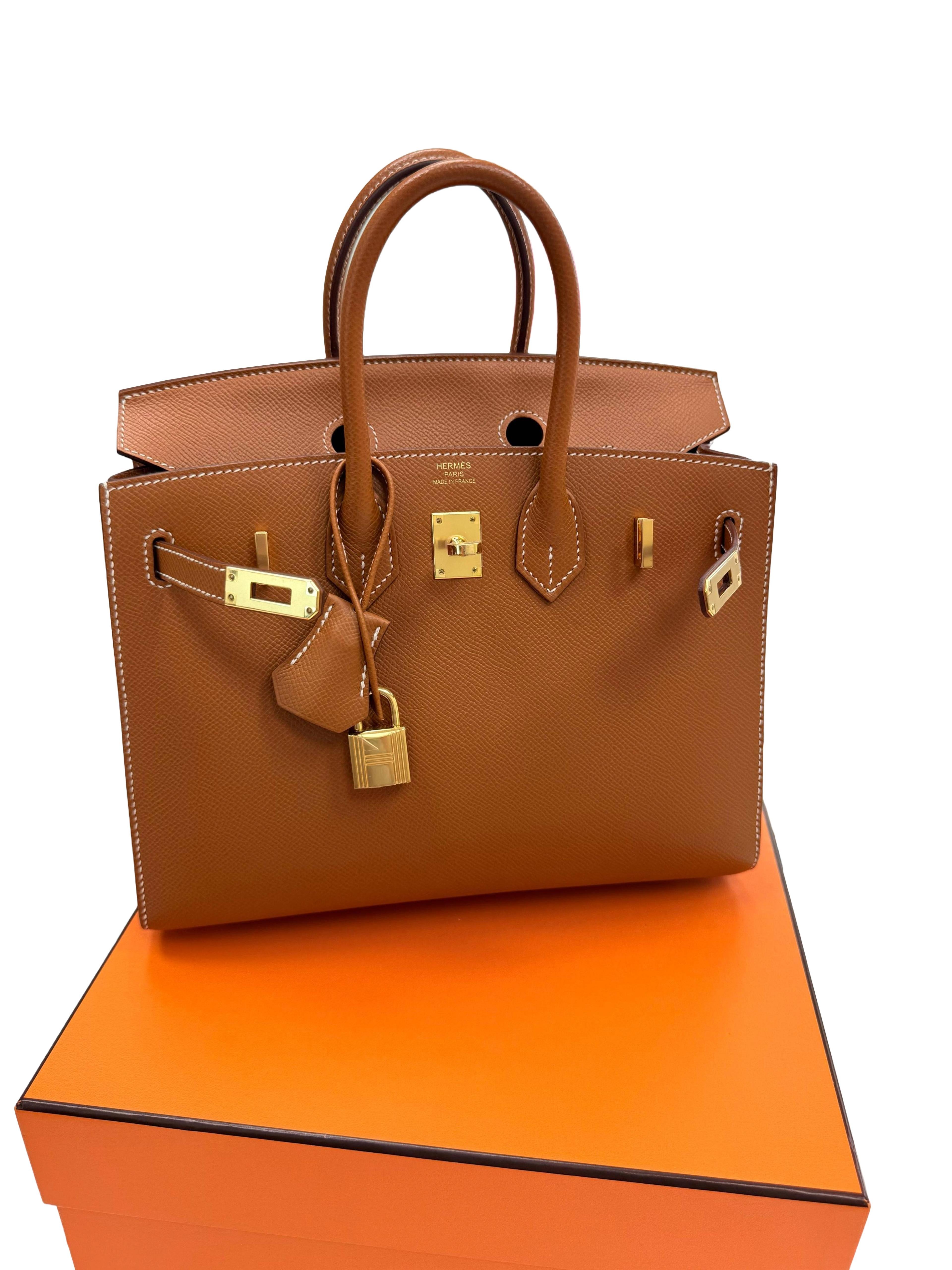 Hermes Birkin Sellier 25 in pelle Epsom oro con manici arrotolati e hardware dorato In condizioni ottime in vendita a Aventura, FL