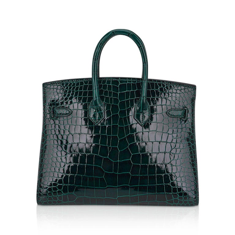 Hermes Birkin 25 Sellier Emerald Toned Vert Fonce Porosus Crocodile Bag  Gold Hardware in 2023