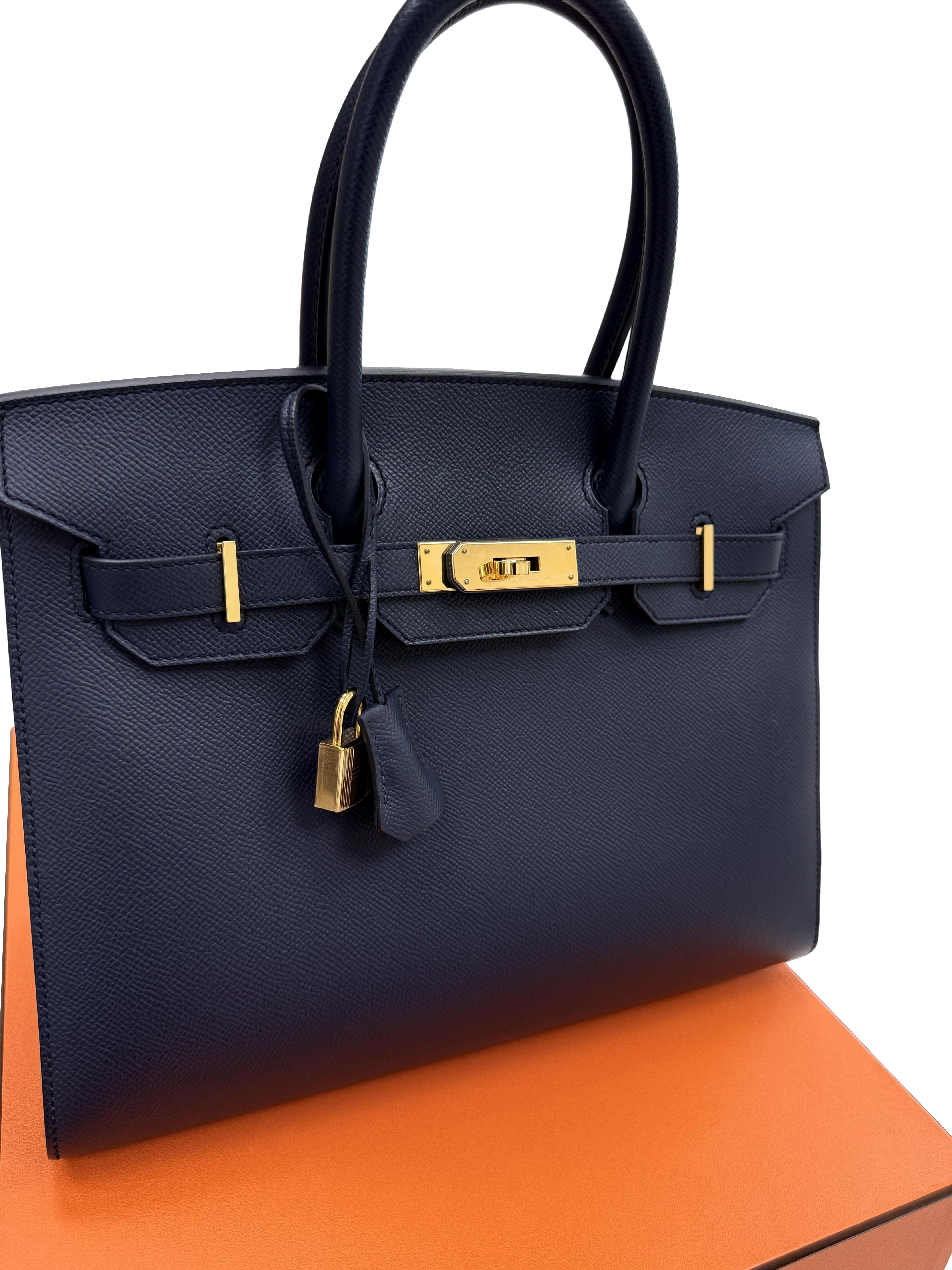 Hermes Birkin Sellier 30 Noir Cuir d'Epsom avec quincaillerie dorée Sac à main en vente 1