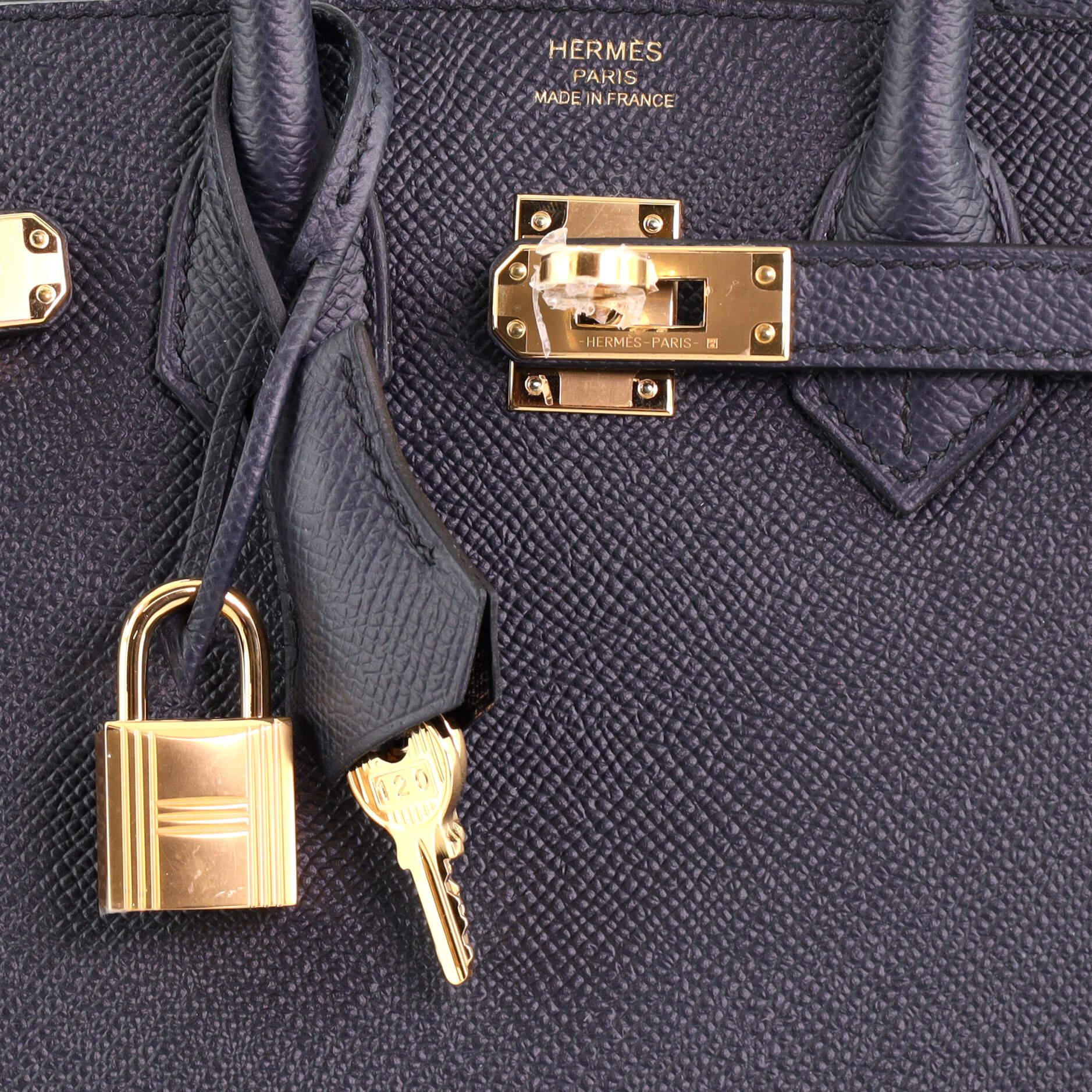 Hermes Birkin Sellier Bag Bleu Indigo Epsom with Gold Hardware 25 In Good Condition For Sale In NY, NY