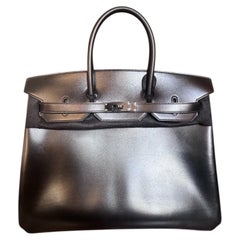 Hermès Birkin So Black 35 in boxcalf leather with black hardware.