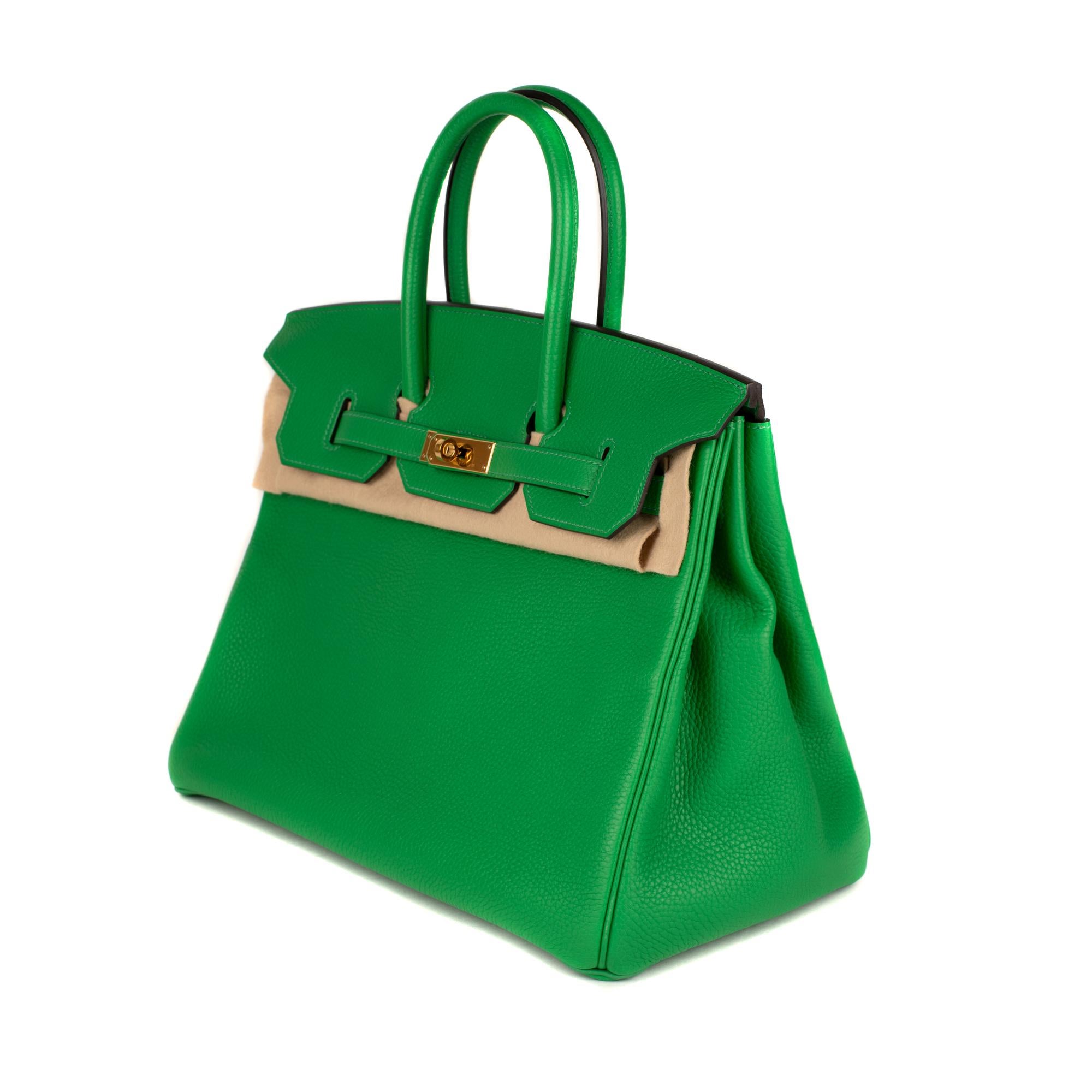 Hermes Birkin35cm Togo Bamboo Green Leather Bag In New Condition In Paris, IDF