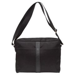 Umhängetasche aus schwarzem Acapulco- Nylon von Hermès