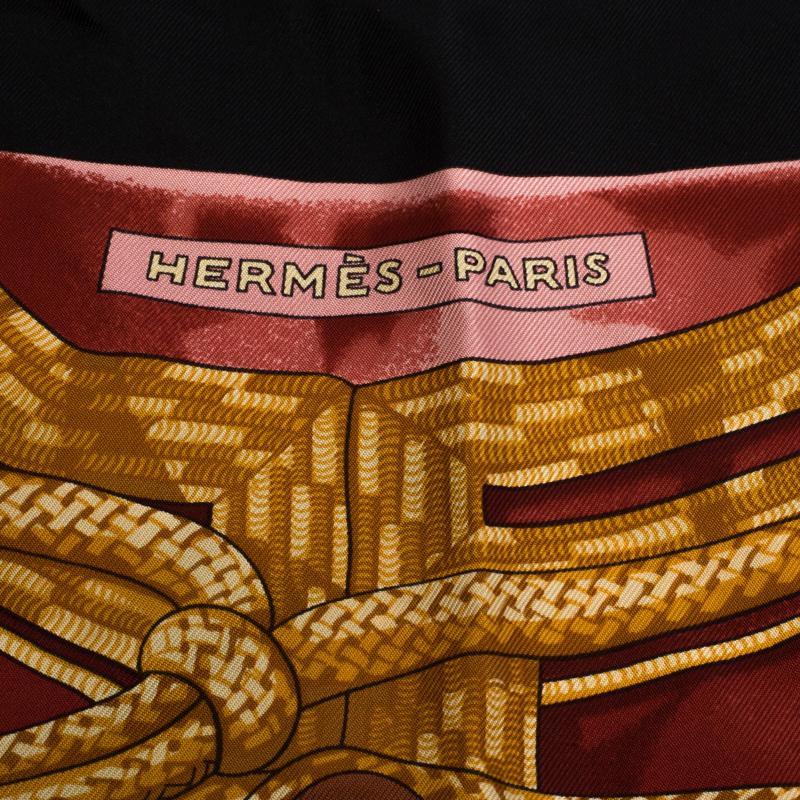 Hermès Black and Gold Brandebourgs Silk Twill Scarf In Good Condition In Dubai, Al Qouz 2