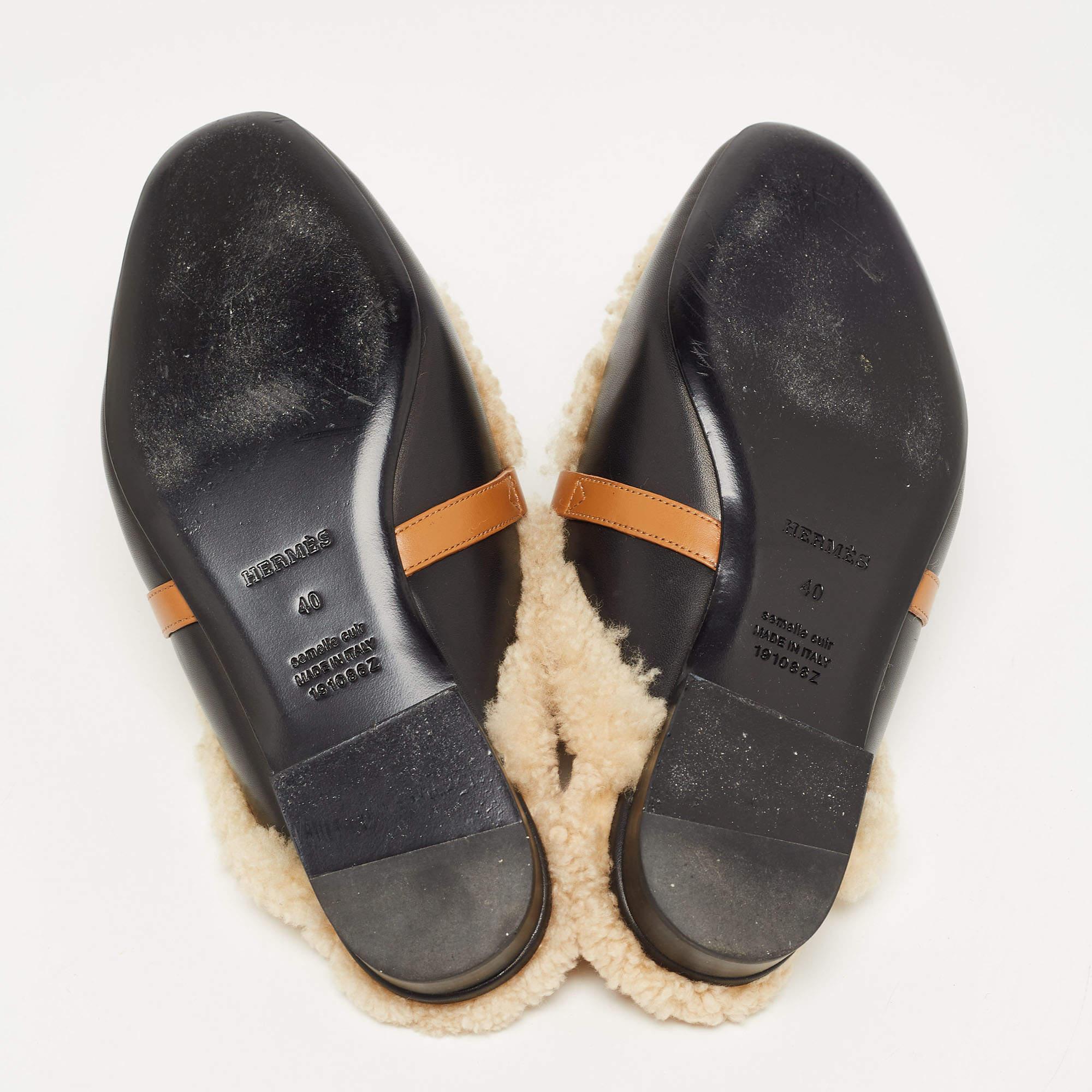 Hermes Black/Beige Leather and Shearling Fur Oz Flat Mules Size 40 3