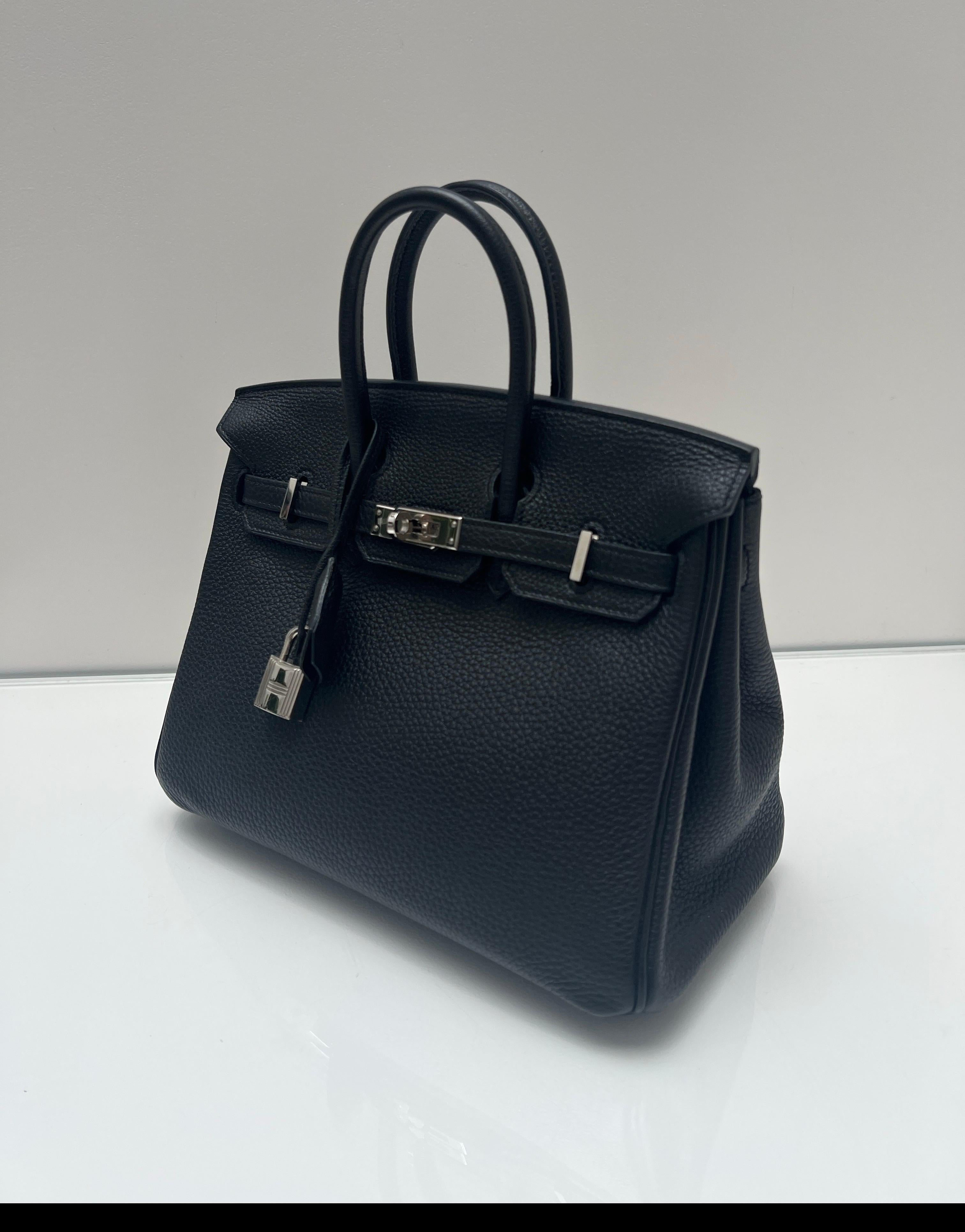 Hermès - Sac Birkin 25 noir en vente 13