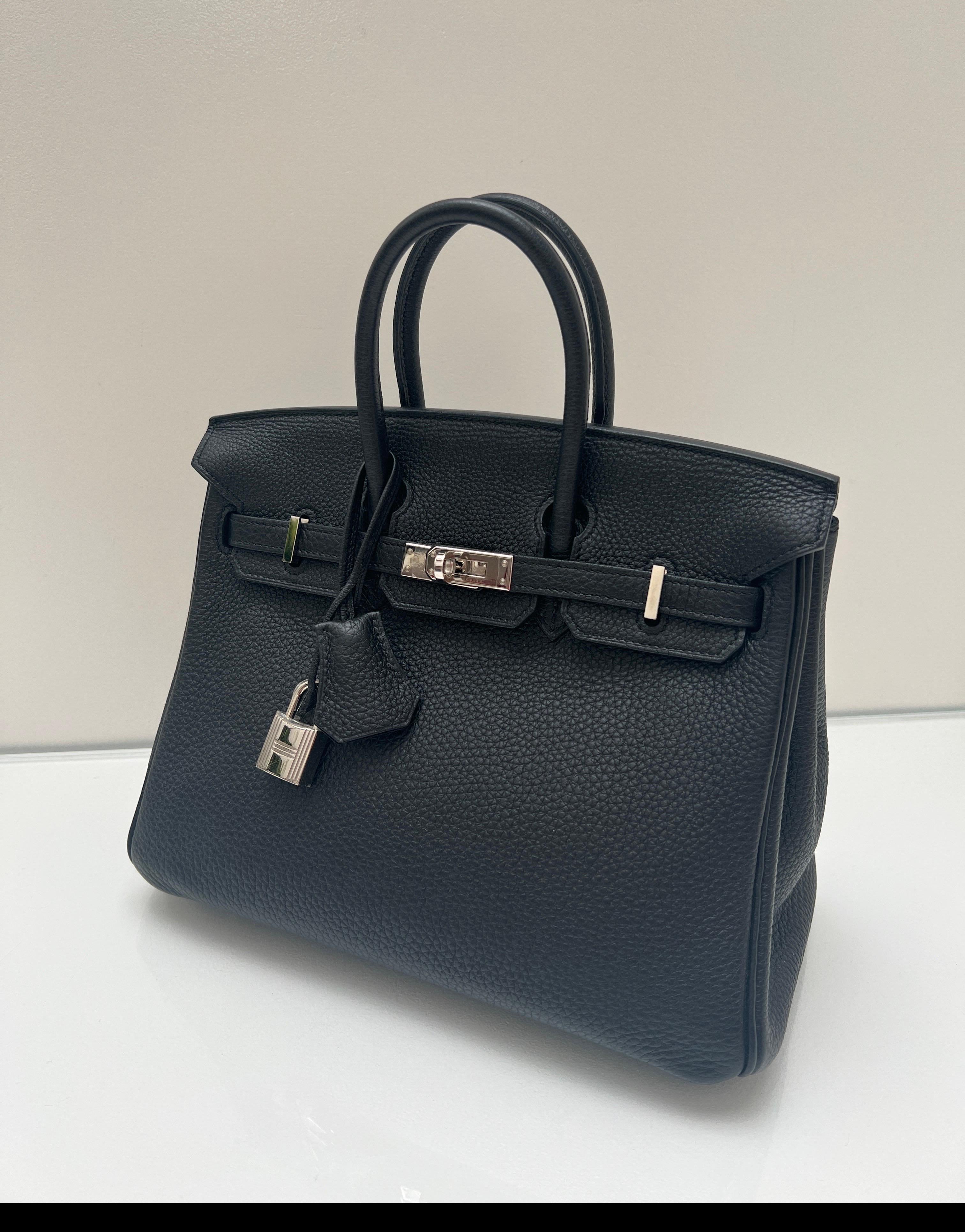 Hermès - Sac Birkin 25 noir en vente 15