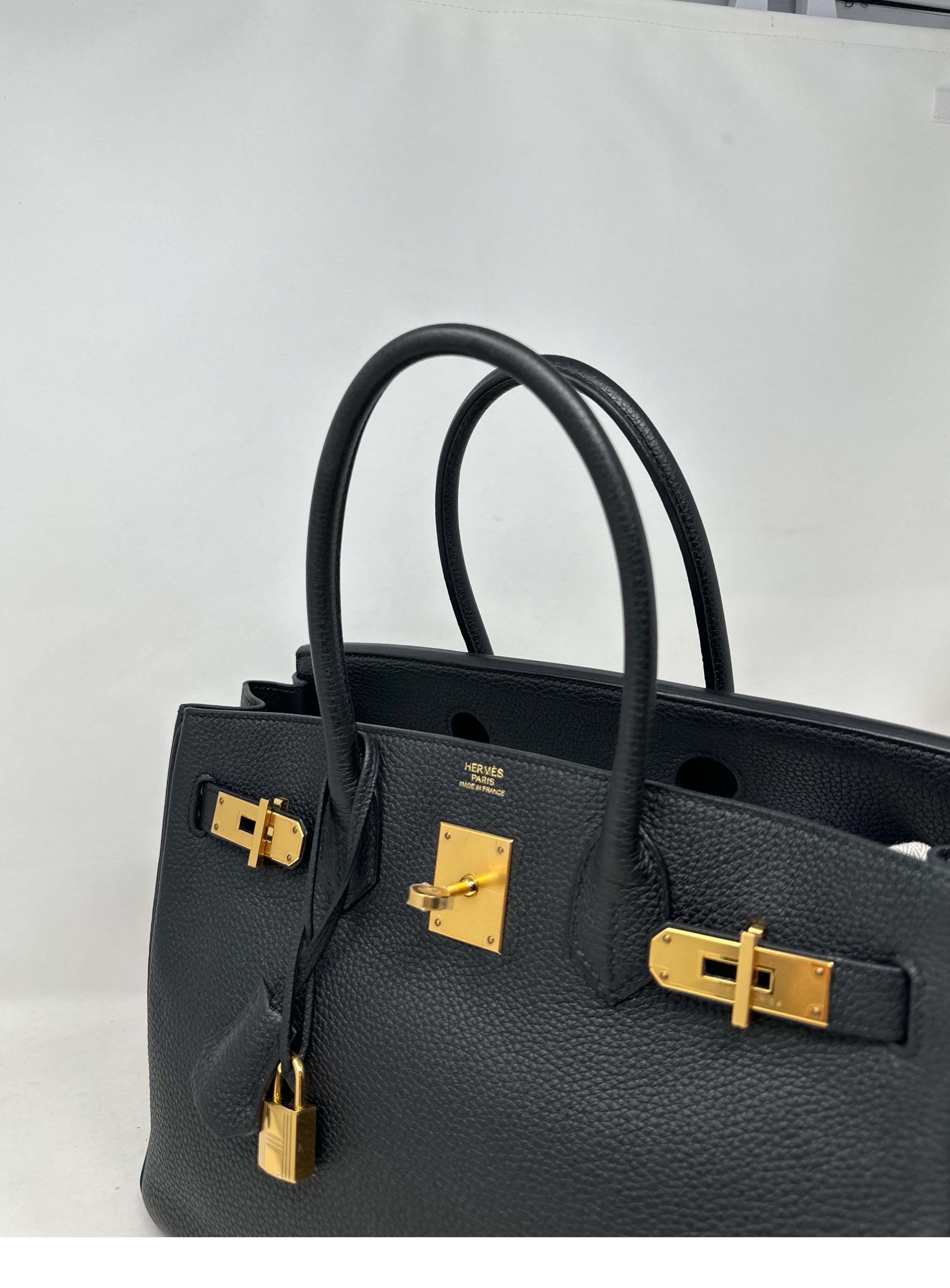 Hermes Black Birkin 30 Bag  In Excellent Condition For Sale In Athens, GA