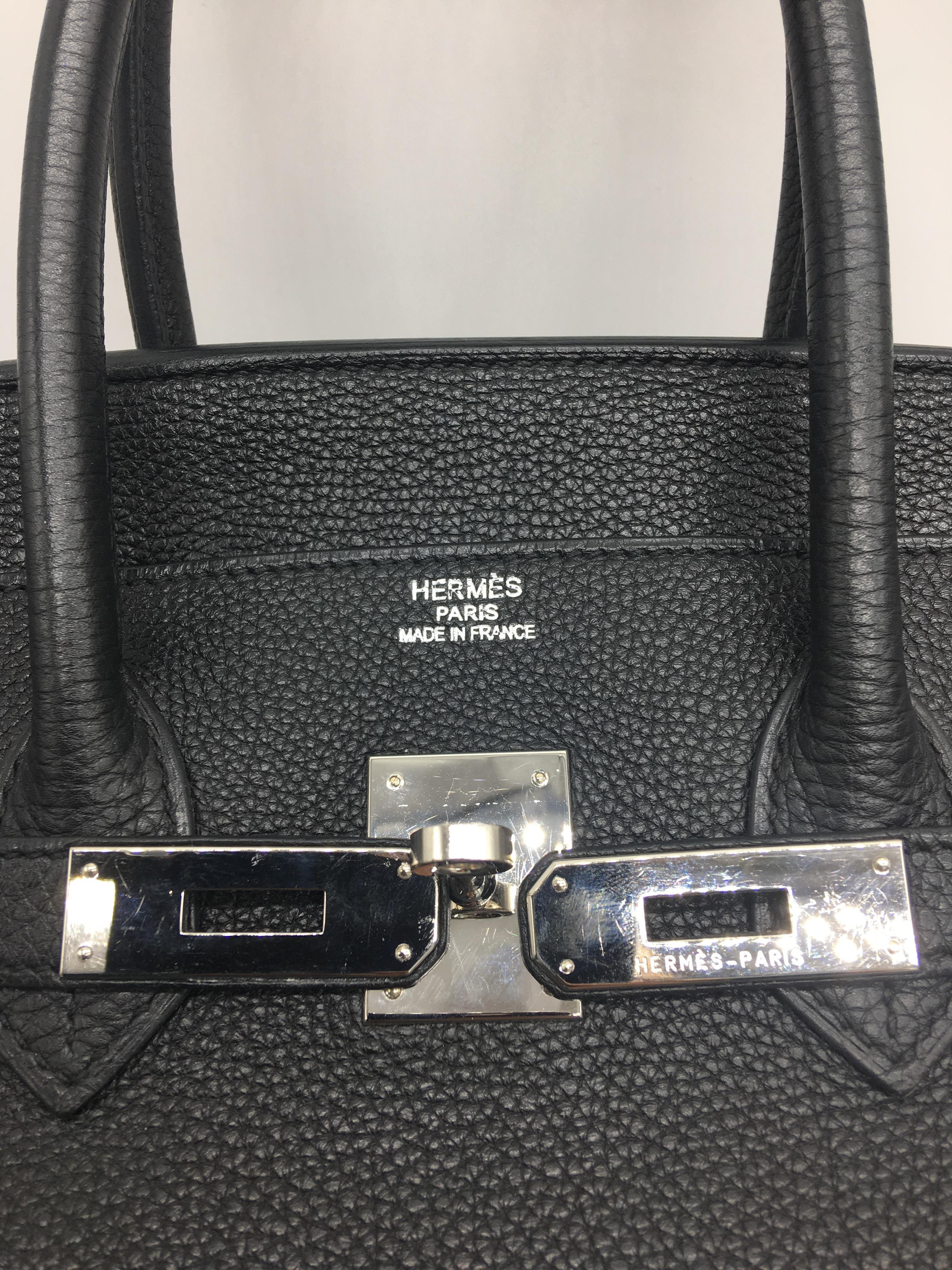 Hermes Black Birkin 35 in Togo with Palladium In Excellent Condition For Sale In London, GB
