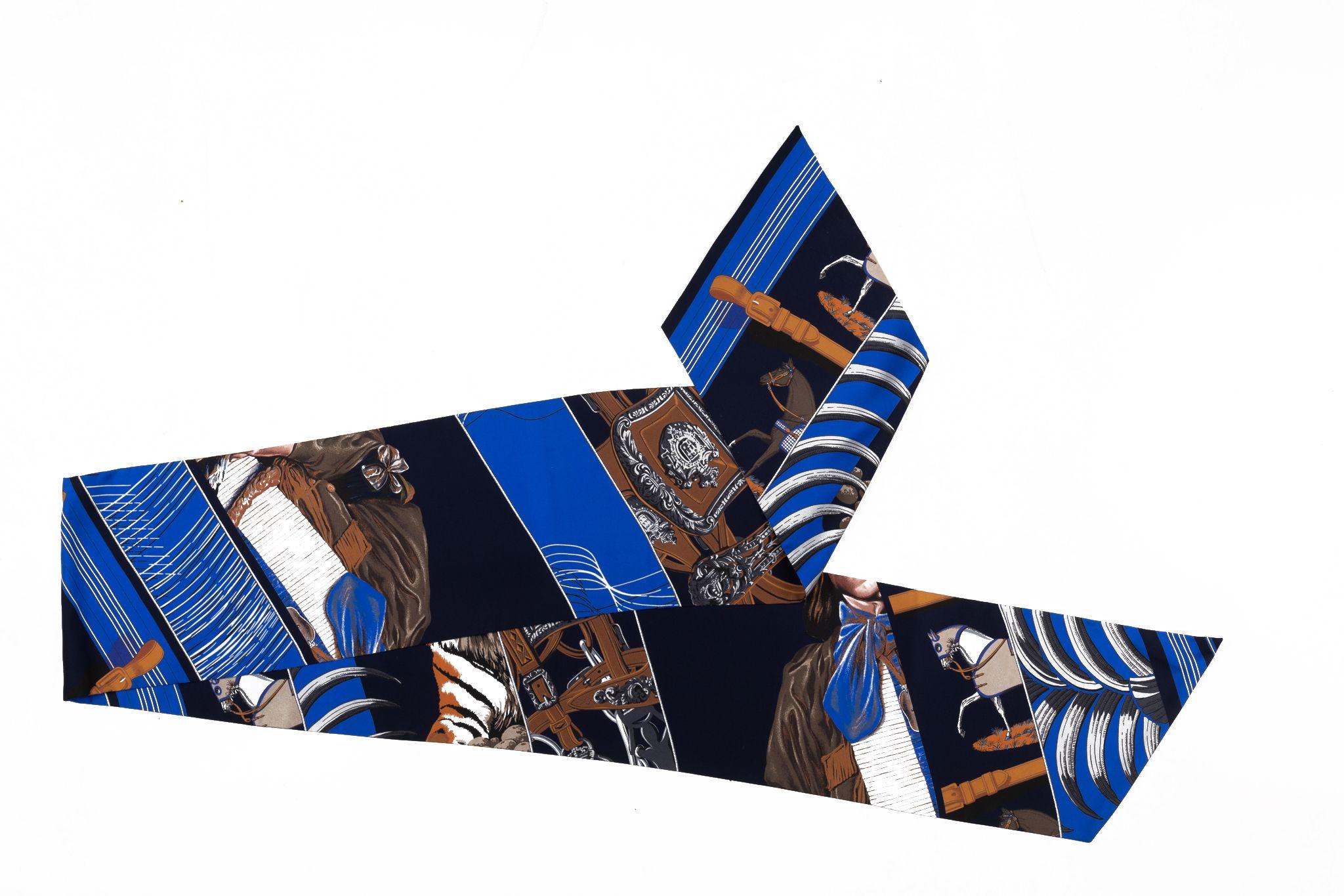 Hermès Schwarz Blau Maxi Twilly im Zustand „Neu“ im Angebot in West Hollywood, CA