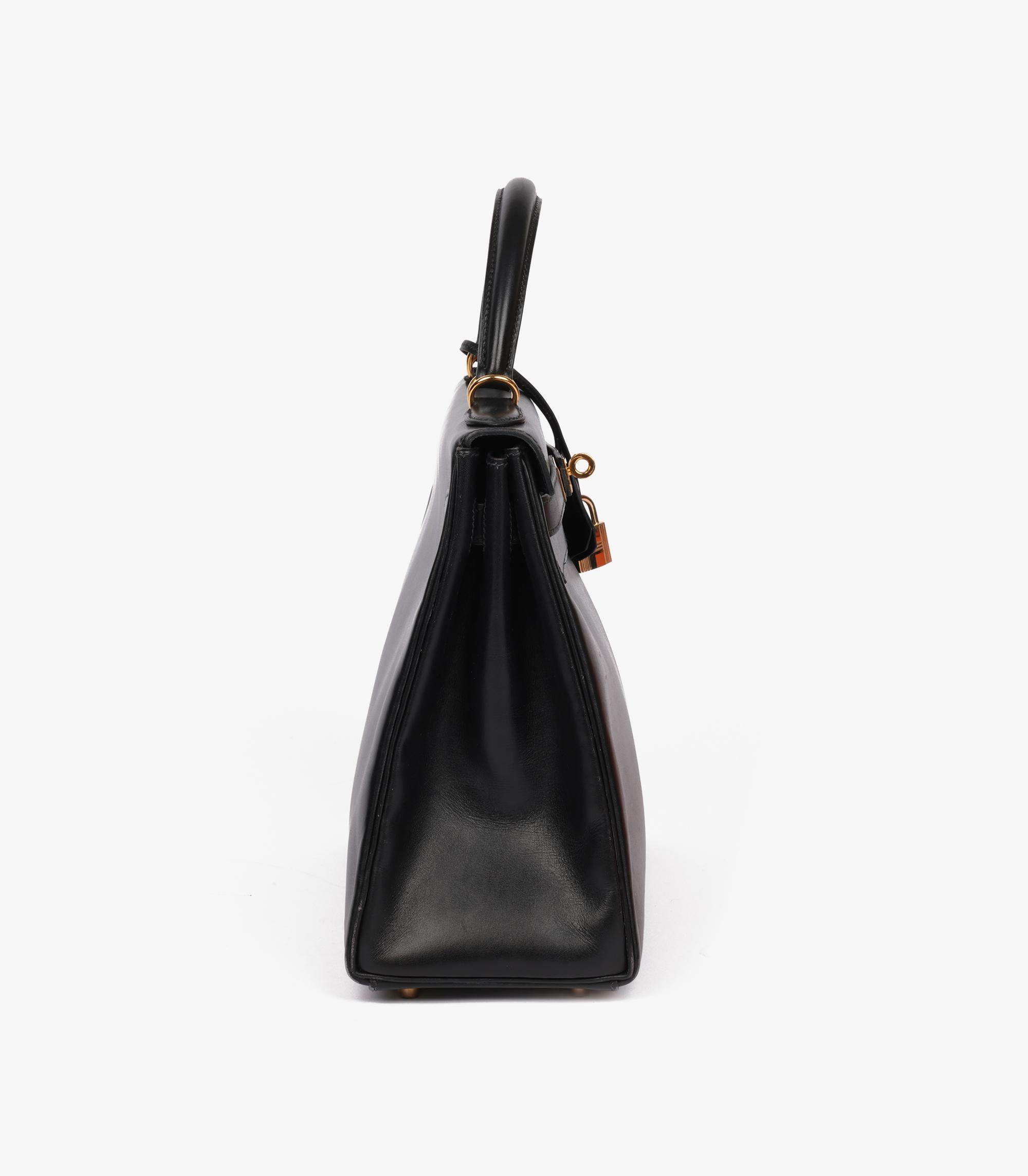Hermès Boîte noire Veau Vintage Kelly 32cm Retourne Excellent état - En vente à Bishop's Stortford, Hertfordshire