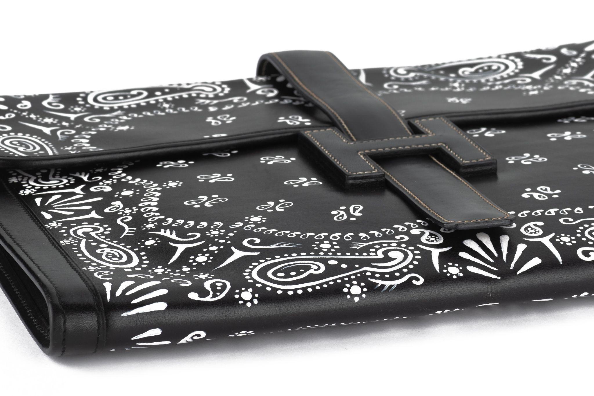 Noir Hermès - Boîte noire - Pochette Jige - Sac bandana en vente