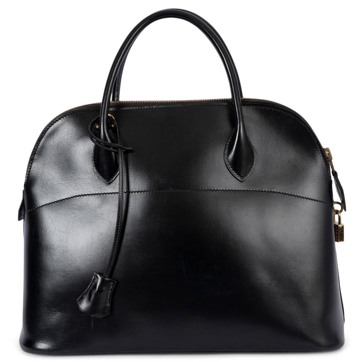 HERMES black Box leather BOLIDE 35 Bag GHW In Good Condition For Sale In Zürich, CH