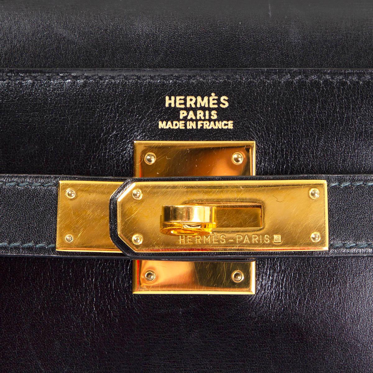 HERMES black BOX leather KELLY 32 RETOURNE Bag w Gold For Sale 2