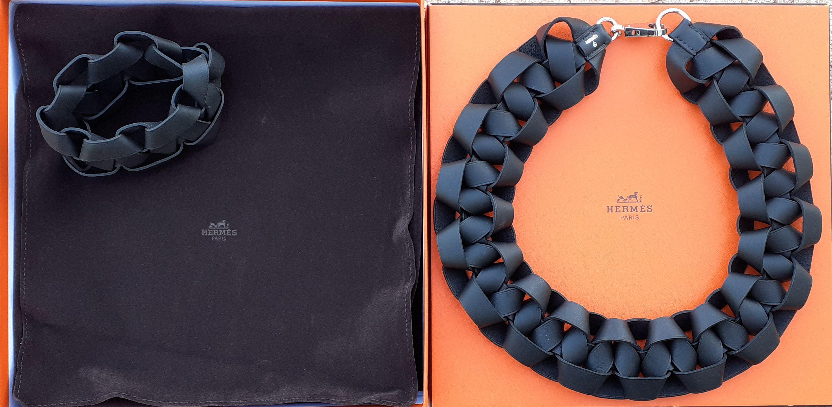 Hermès Schwarzes geflochtenes Lederarmband und Halskette Set Petit H Selten im Angebot 12
