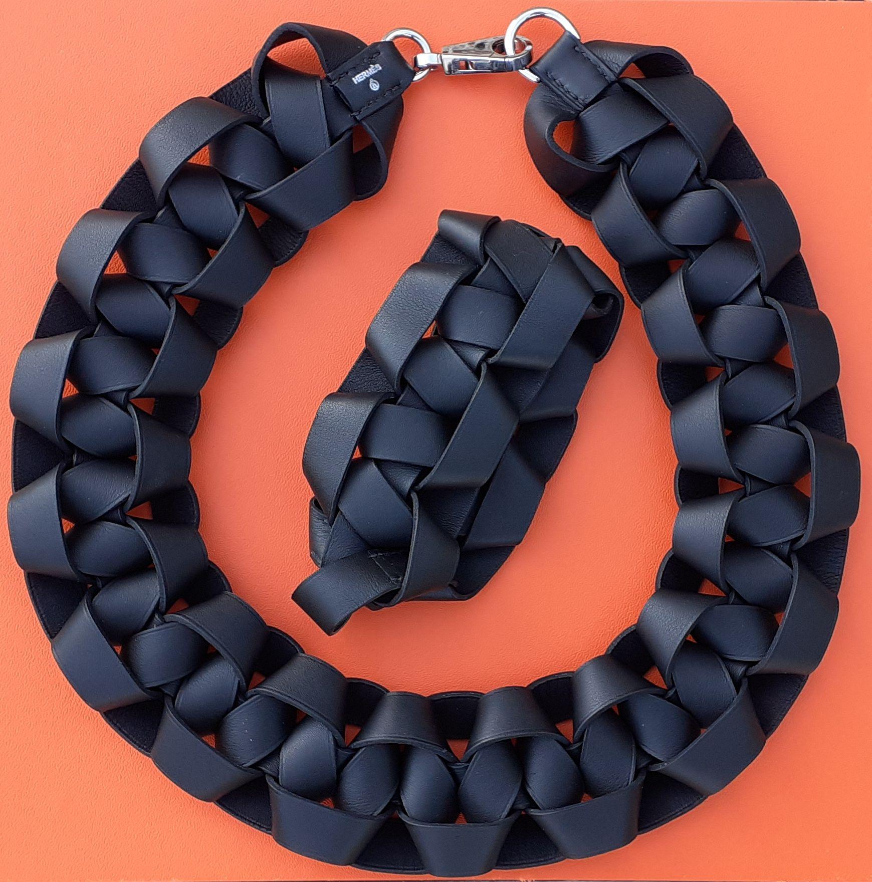 Hermès - Ensemble bracelet et collier en cuir tressé noir Petit H rare en vente 3