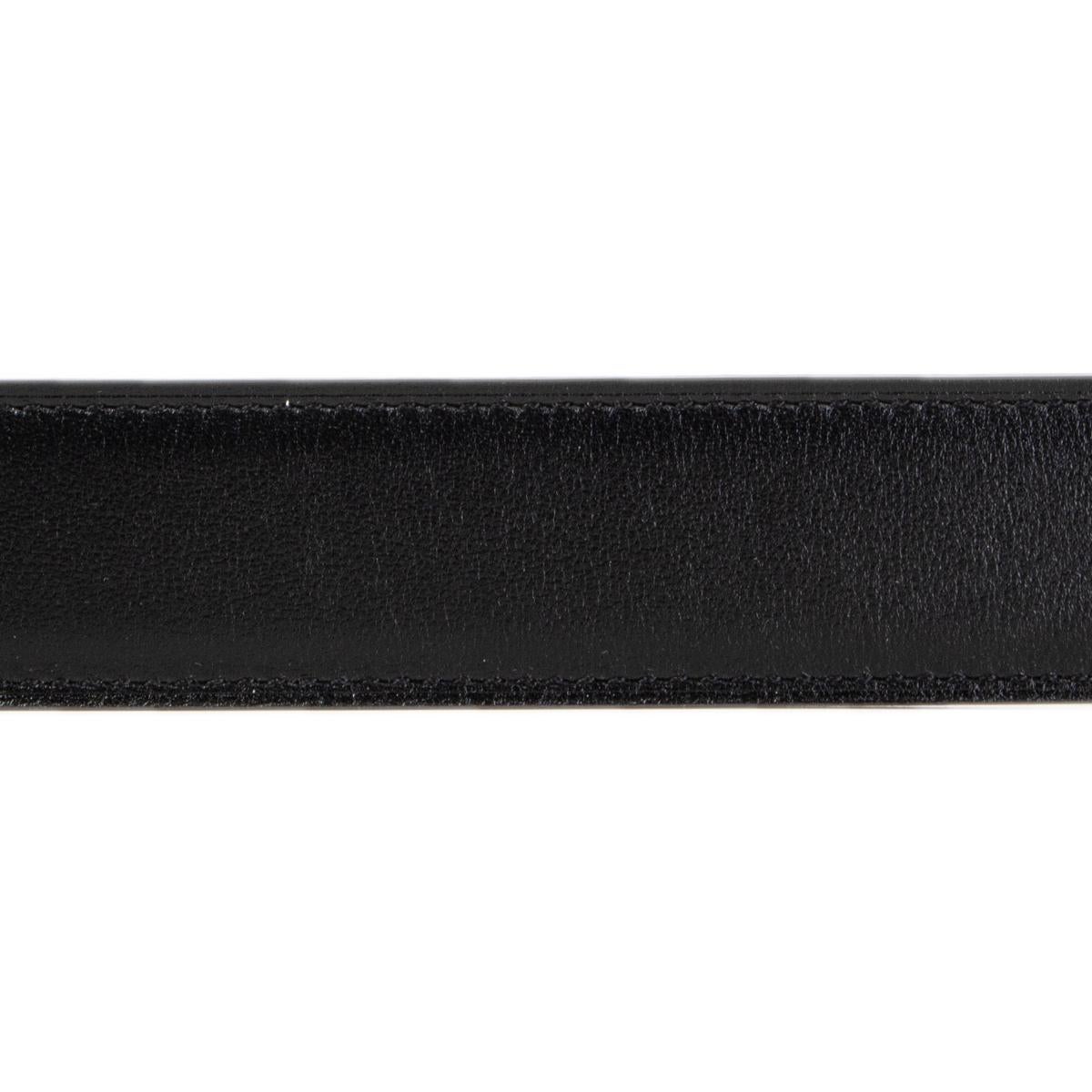 100% auth Hermes 32mm reversible belt strap Noir (black) Veau and Chocolat Veau Togo leather. Brand new. Comes with box.

Tag Size 105
Width 3.2cm (1.2in)
Fits 102cm (39.8in) to 107cm (41.7in)

All our listings include only the listed item unless