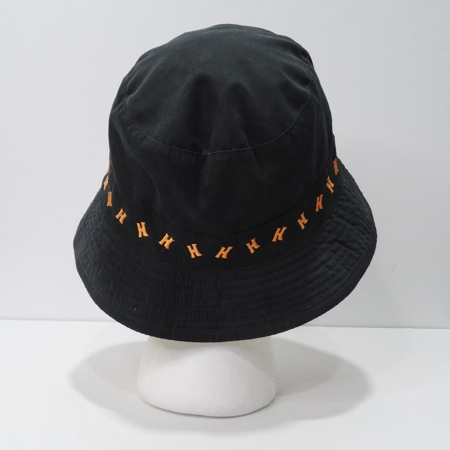 Noir Hermès - Chapeau seau noir en vente