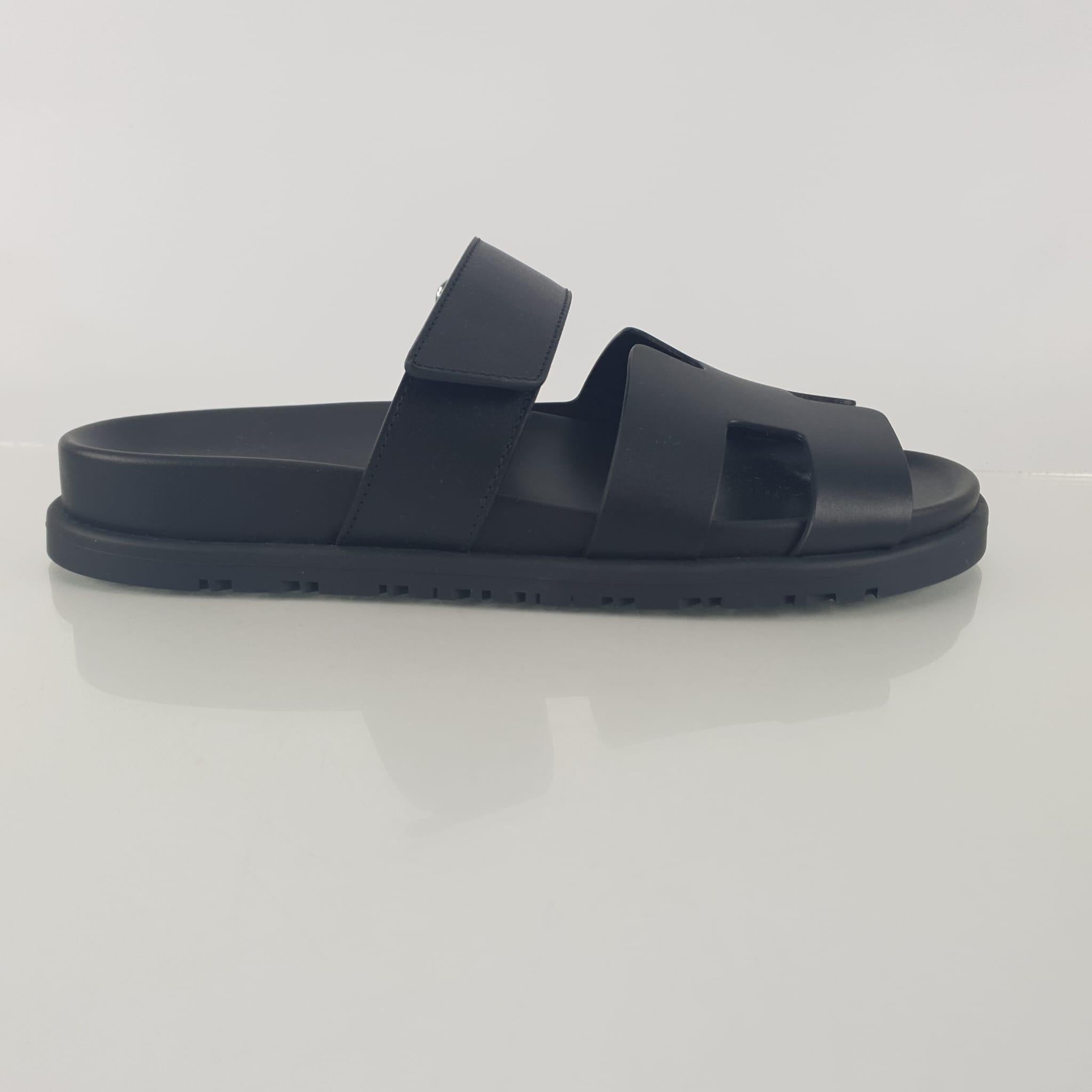 Women's Hermes Black calfskin Chypre sandal size 37 For Sale