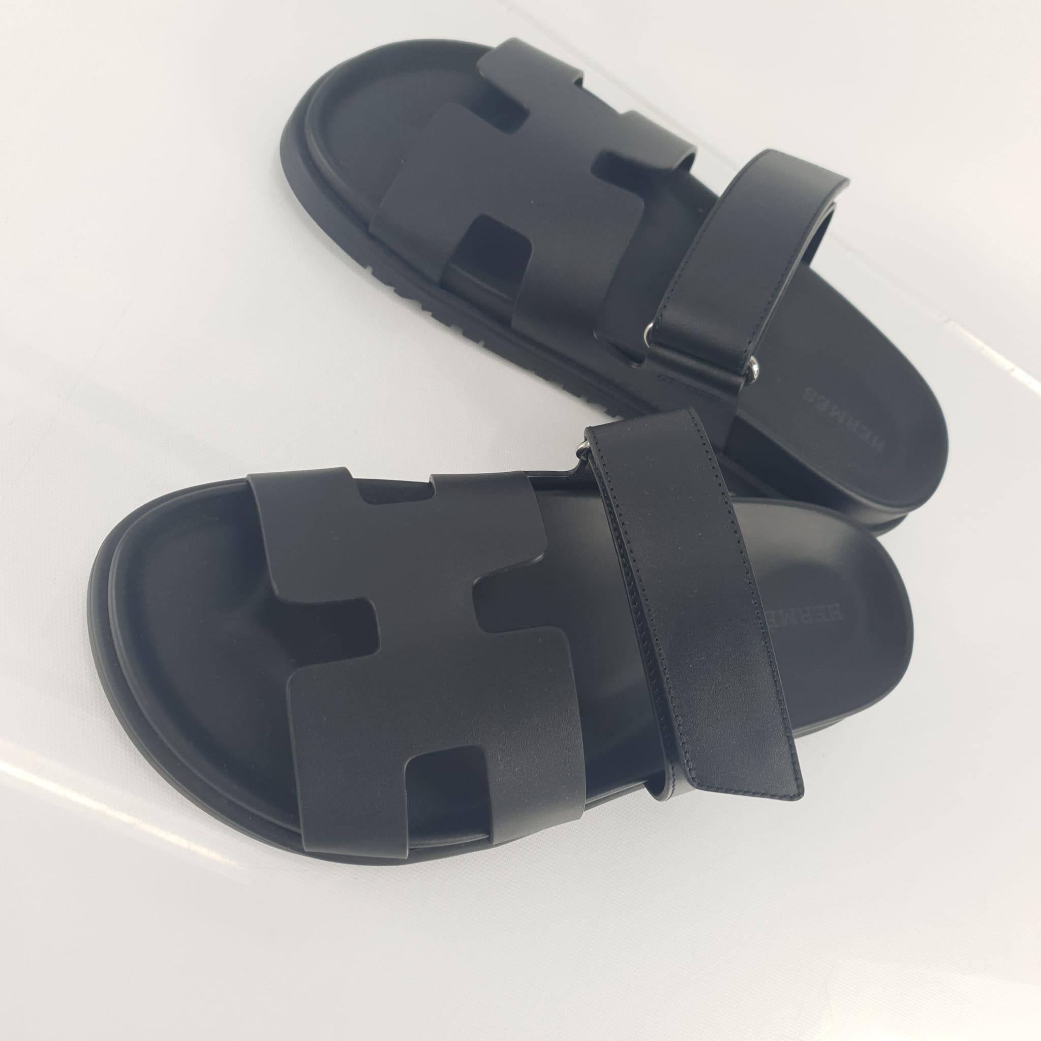 Hermes Black calfskin Chypre sandal size 37 For Sale 1