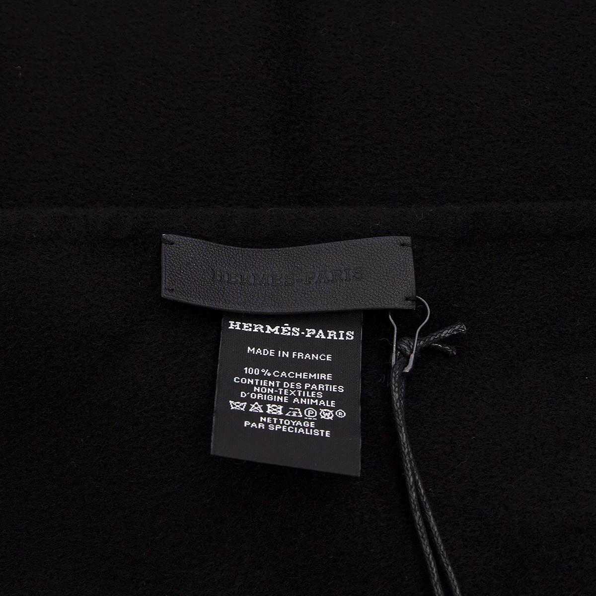 HERMES black cashmere LEATHER TRIM Cape Jacket One Size For Sale 3