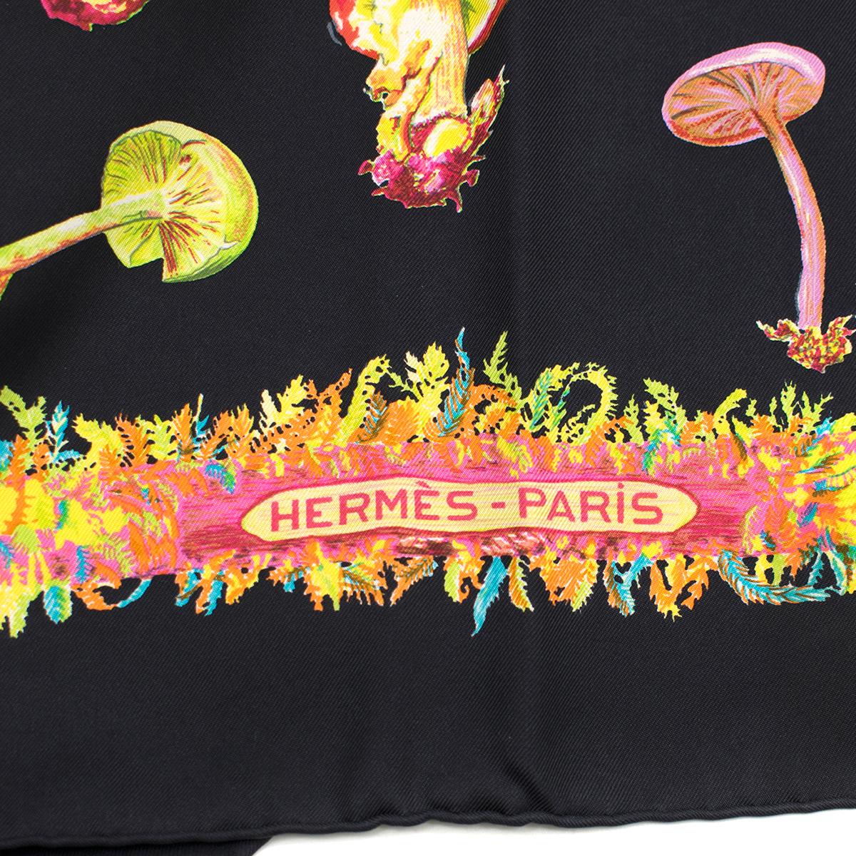 hermes champignons scarf