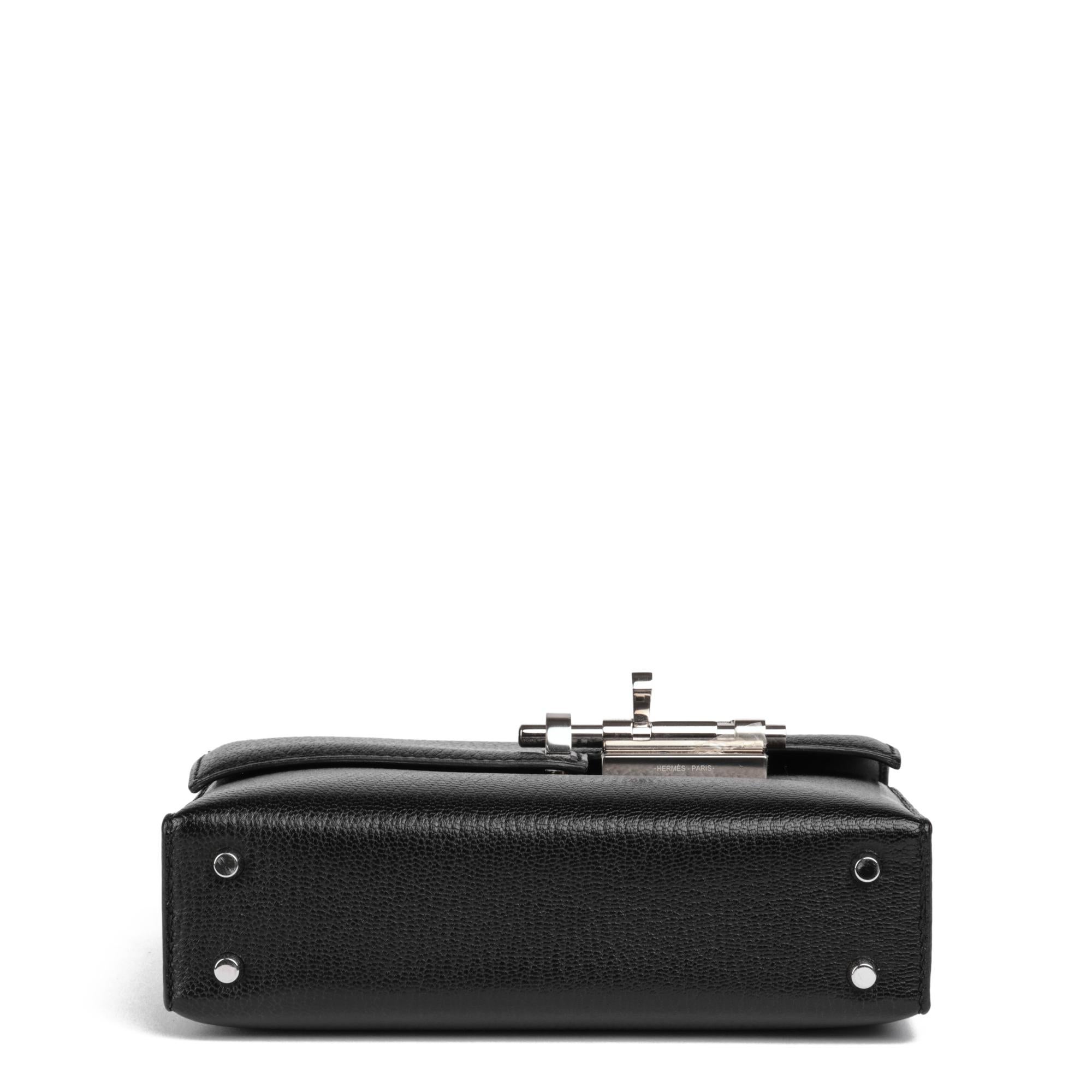 Hermès Black Chevre Leather Verrou Chaine Mini en vente 1